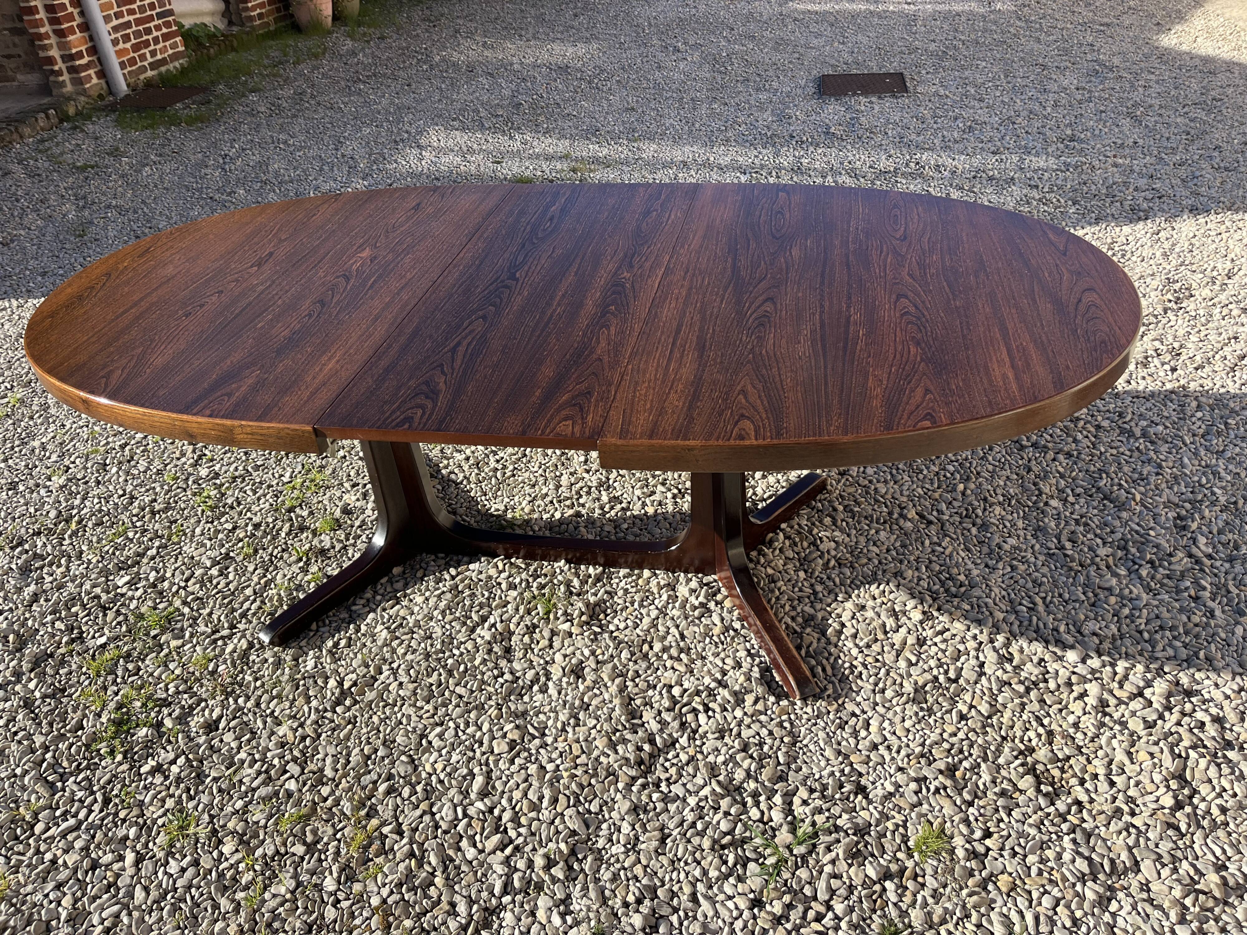 Vintage oval Baumann table in elm