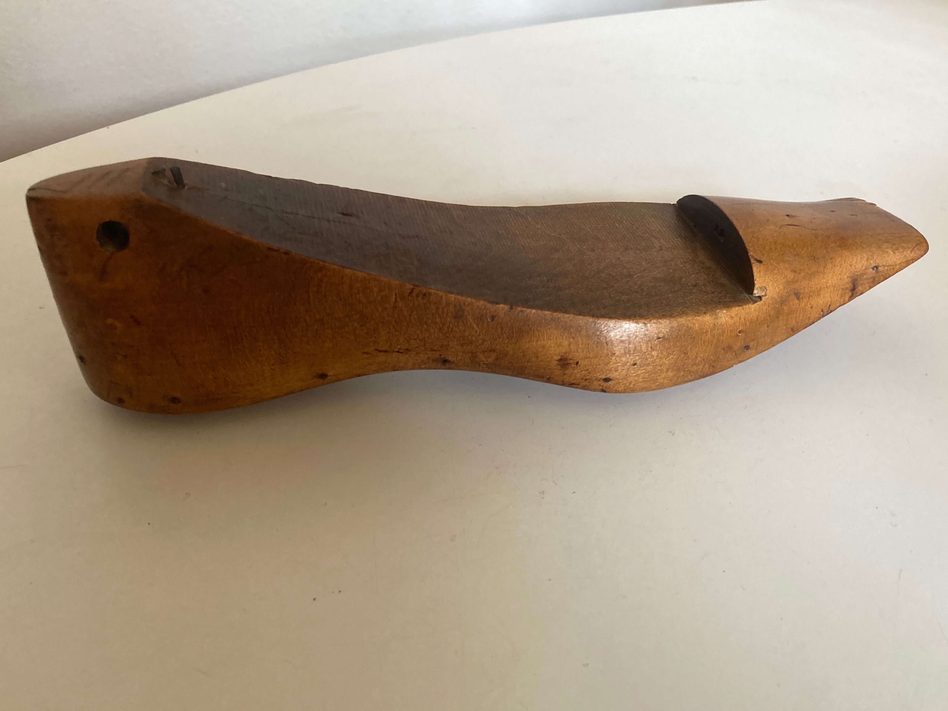 Belle Vivier 1960 ballerina workshop shoe mold