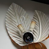 Palm leaf wall lamp