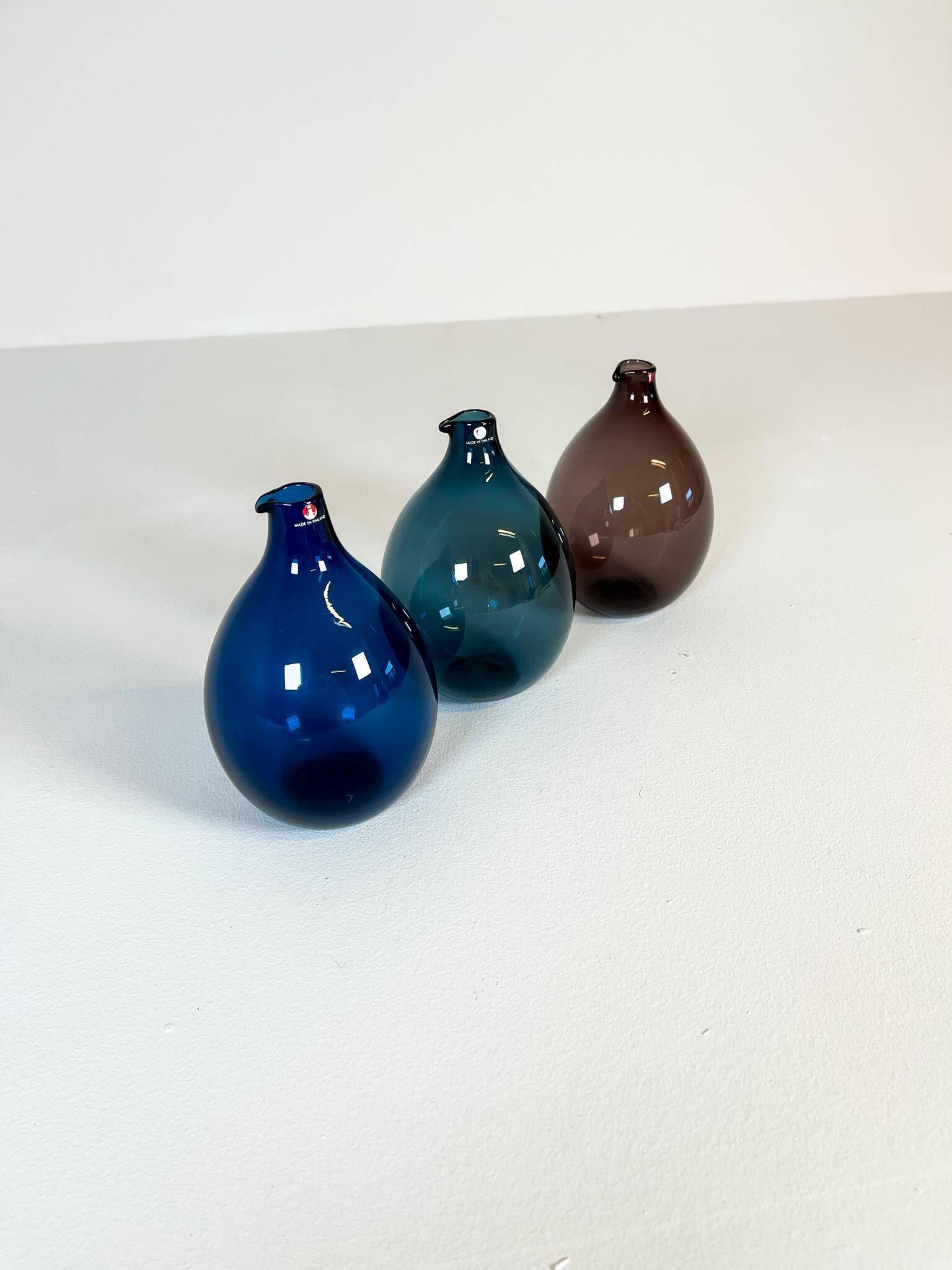 Midcentury set of 3 bird bottles/vases by Timo Sarpaneva Iittala