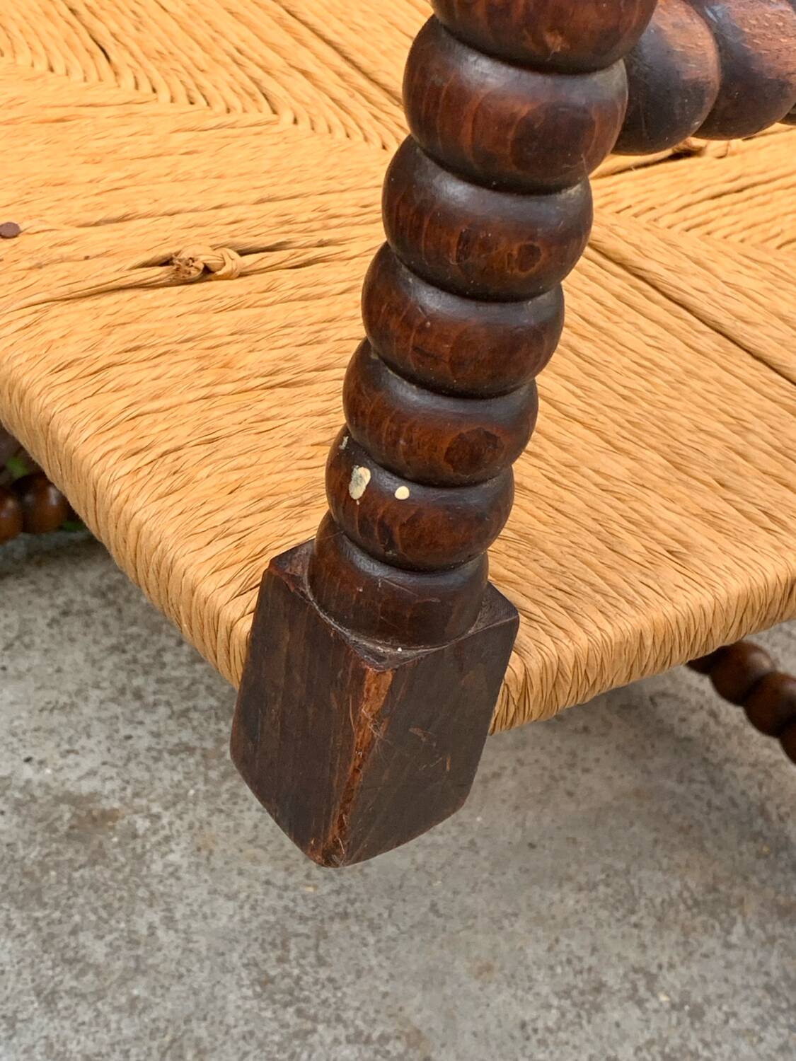 1920s turned wood straw corner chair