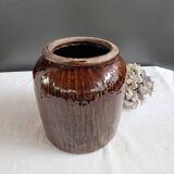 Ceramic pot