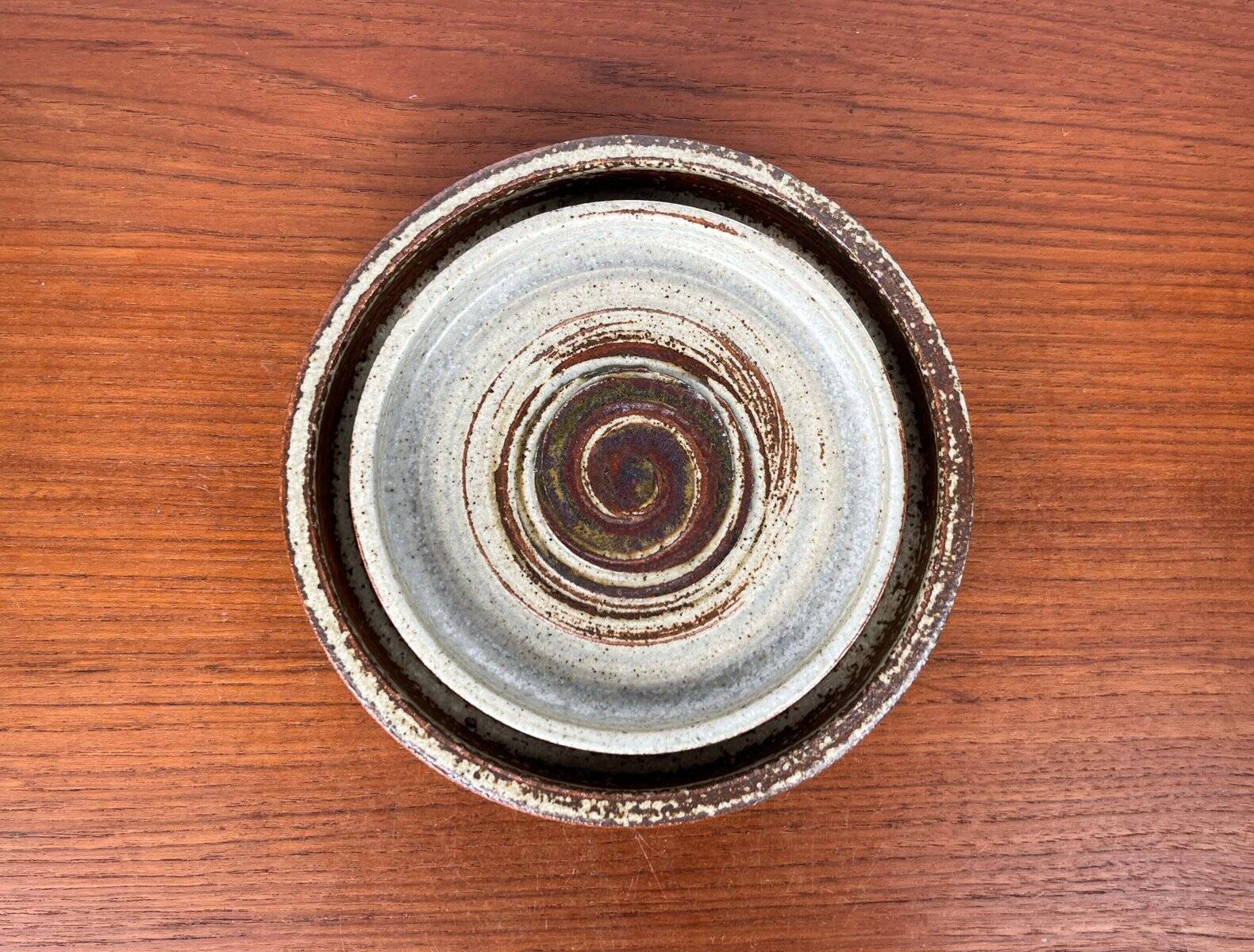 Mid-Century Modern Danish Studio Pottery Bowls by Tue Poulsen for Tue Keramik, 1960s, Set of 2