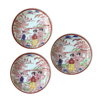 3 japanese cups