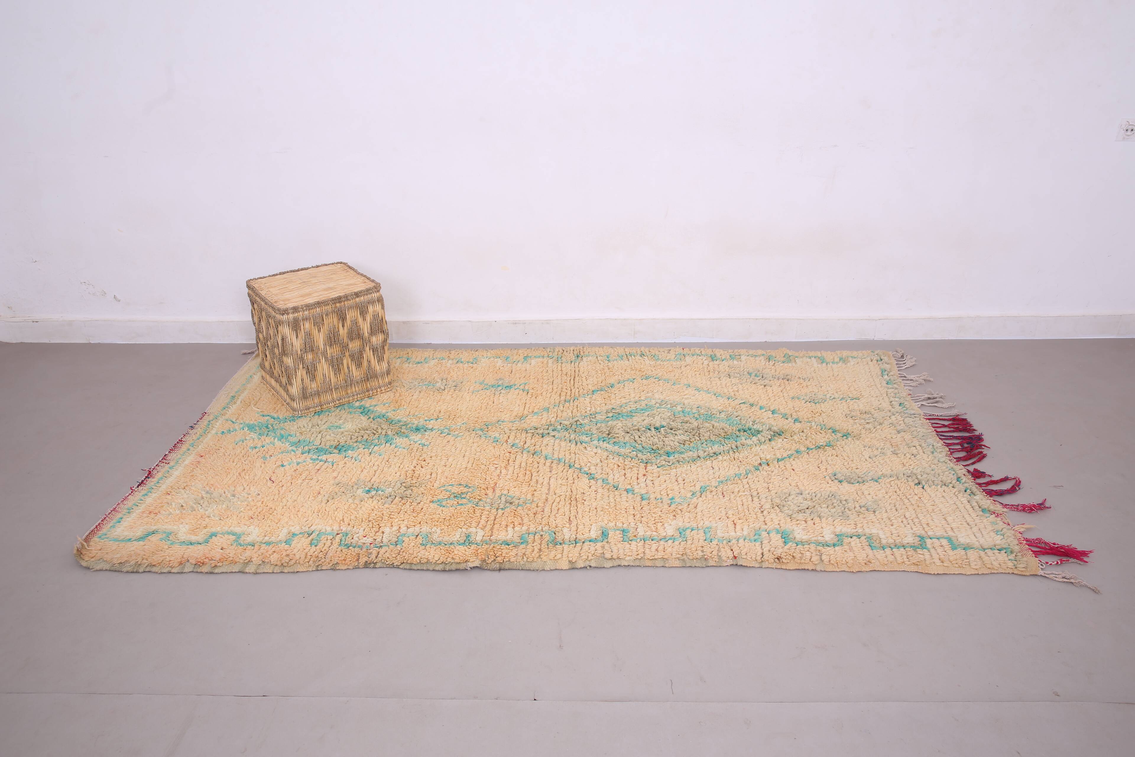 Peach & Turquoise vintage moroccan rug 143 x 249 cm - Berber Rug Handmade