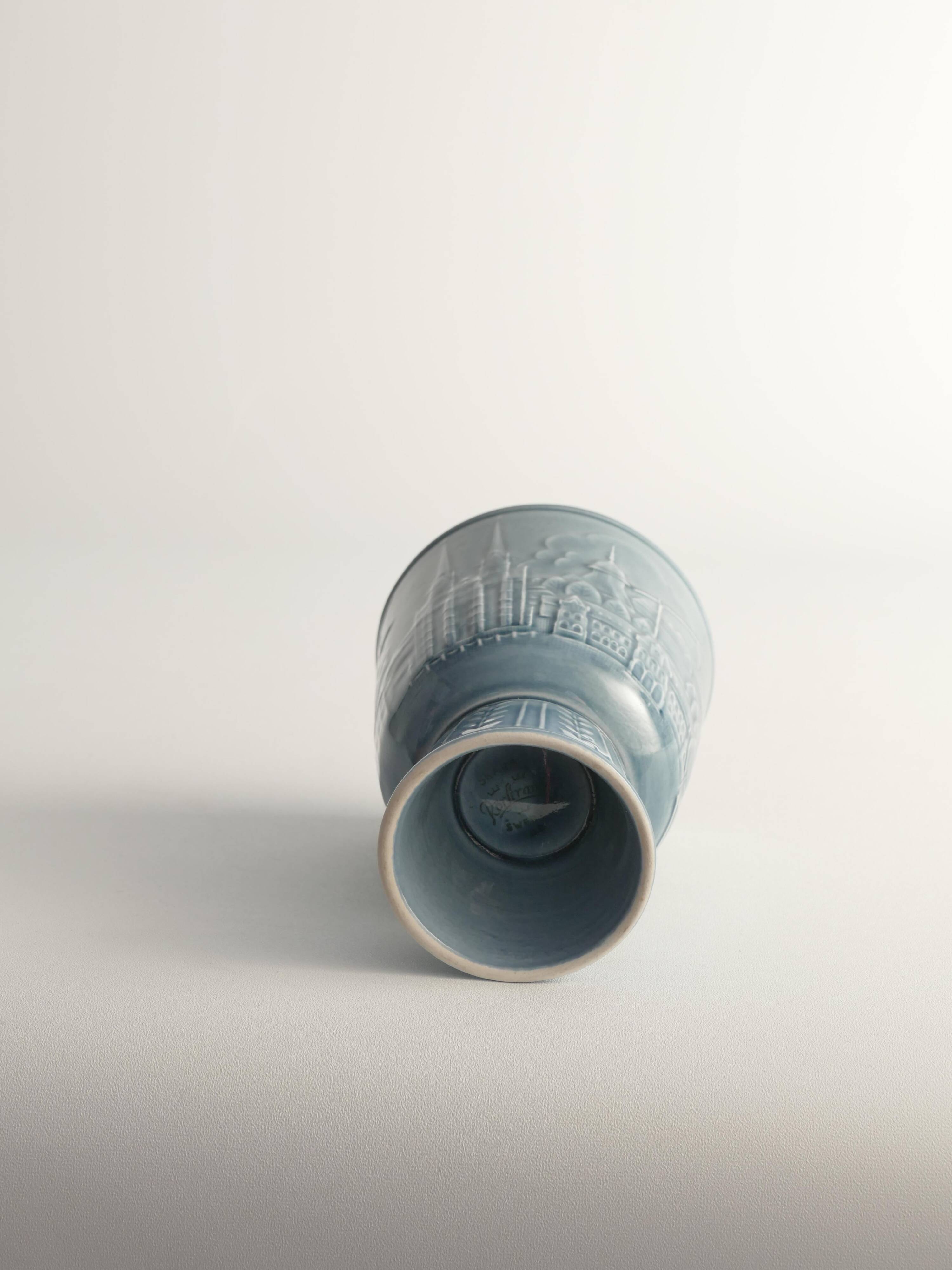 Vase bleu français moderne scandinave par Gunnar Nylund pour Rörstrand, Suède 1950