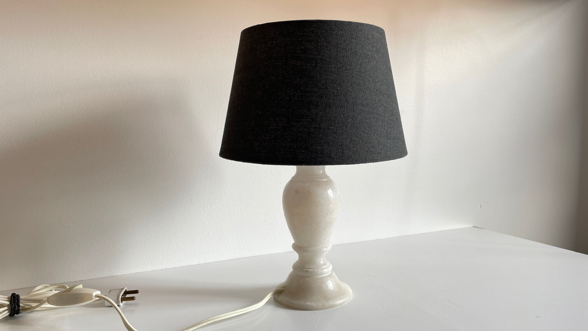 Lampe pieds en pierre d’albatre vintage