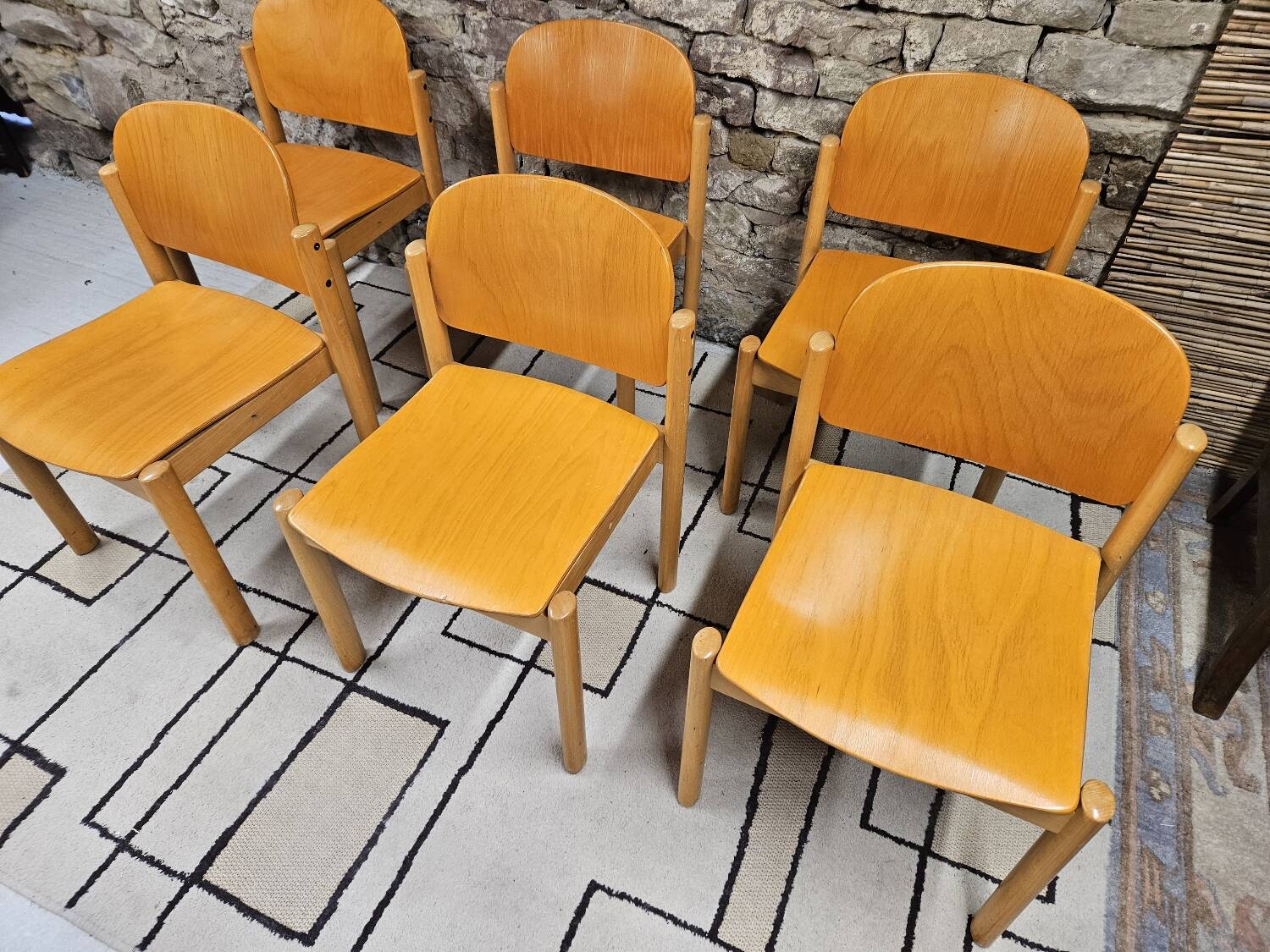 Lot 6 Danish stackable chairs 1970 vintage