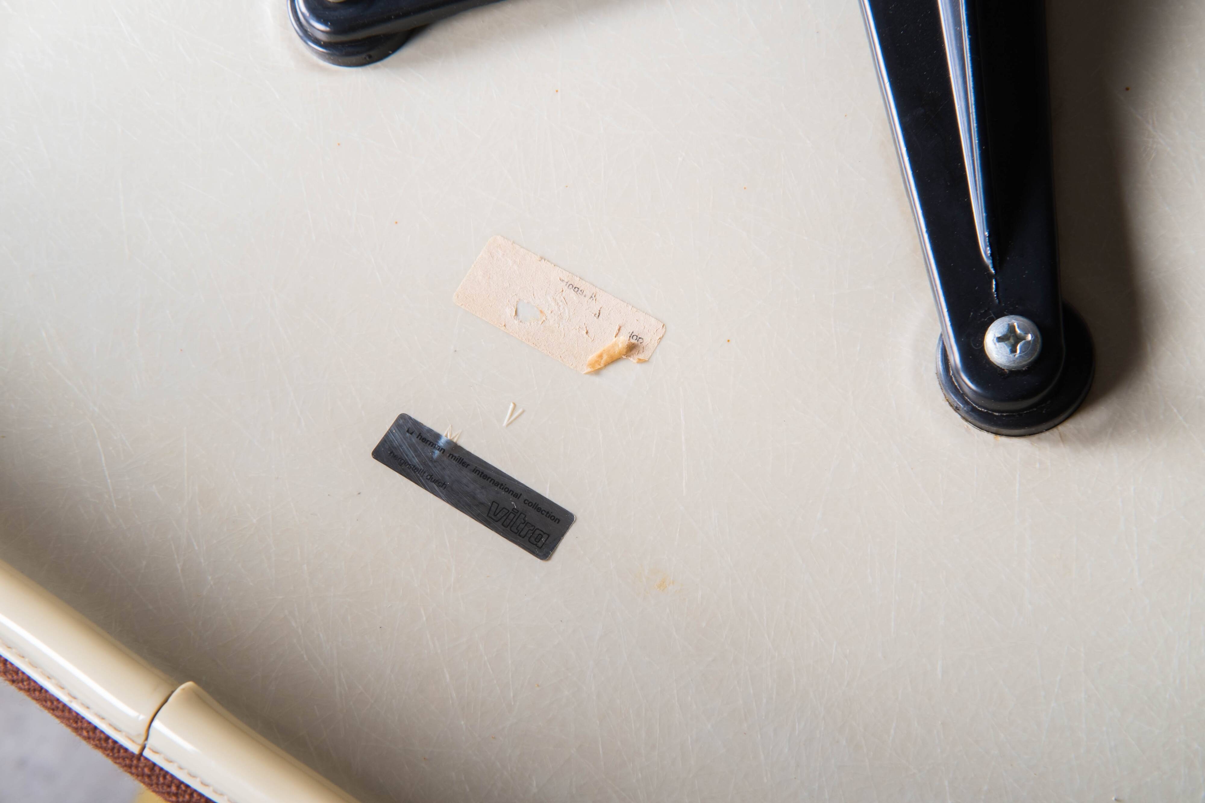 Charles & Ray Eames - Vitra PAC Armchairs