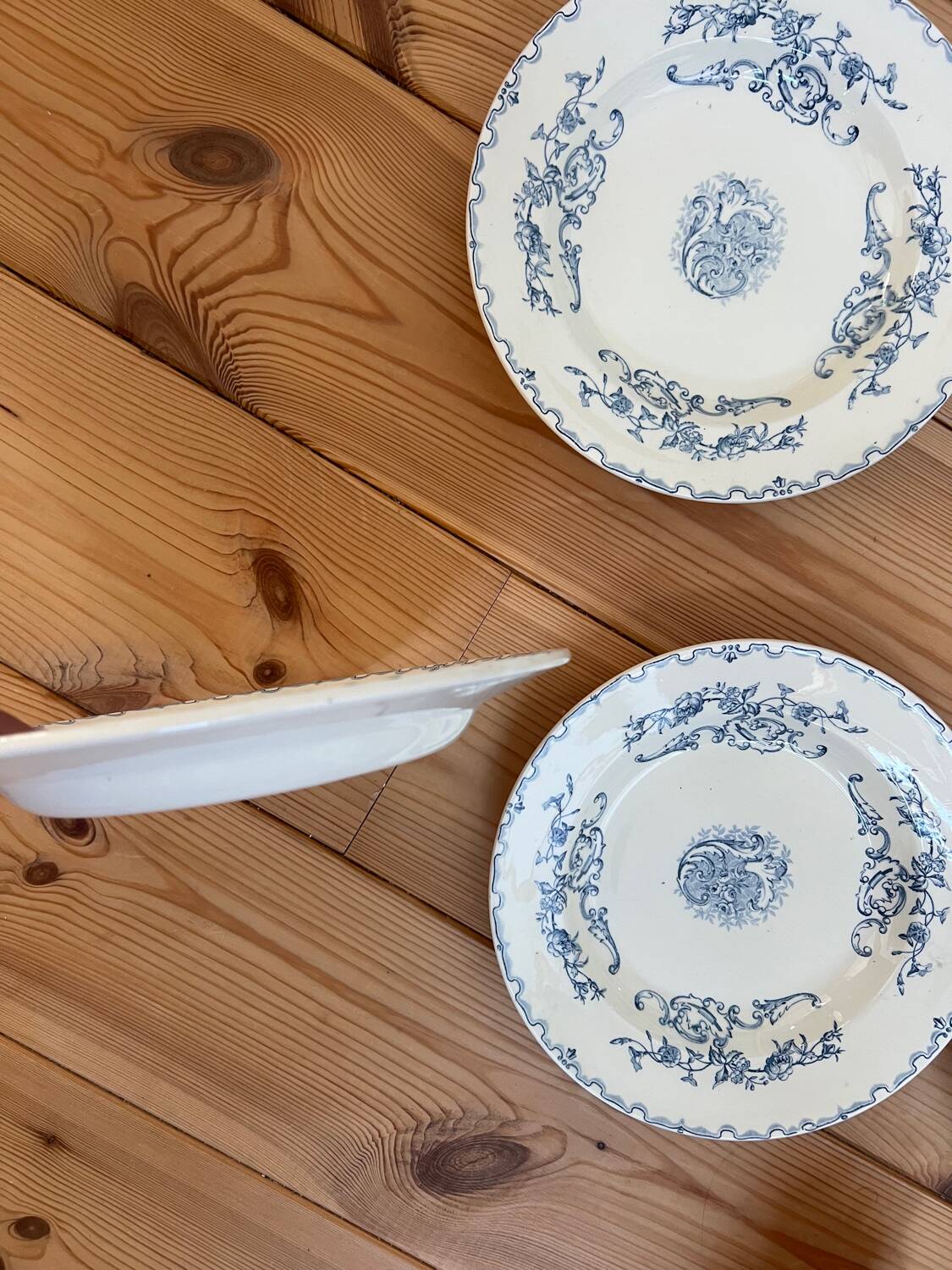 Earthenware soup plates, Moscow model, like new