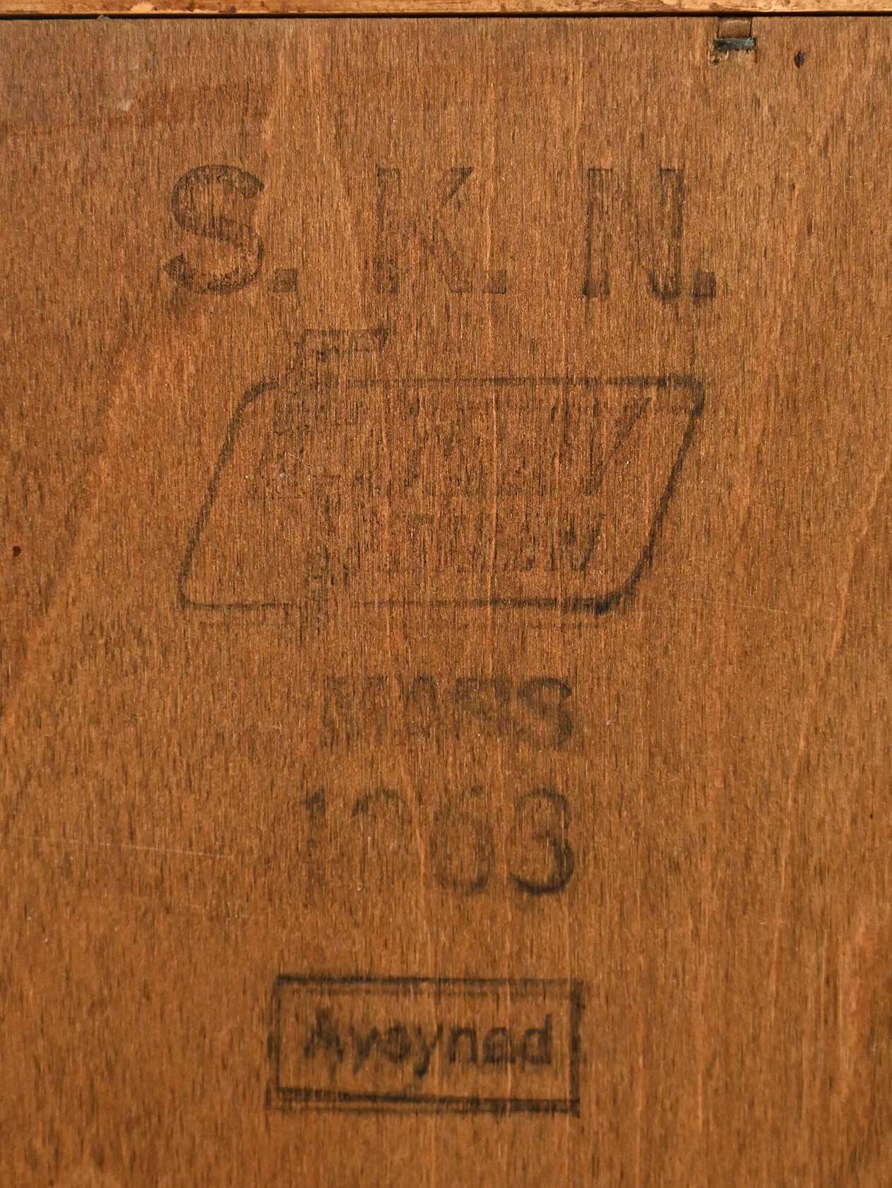 Cabinet de classement en chêne scandinave avec porte tambour verticale, S.K.N., 1963