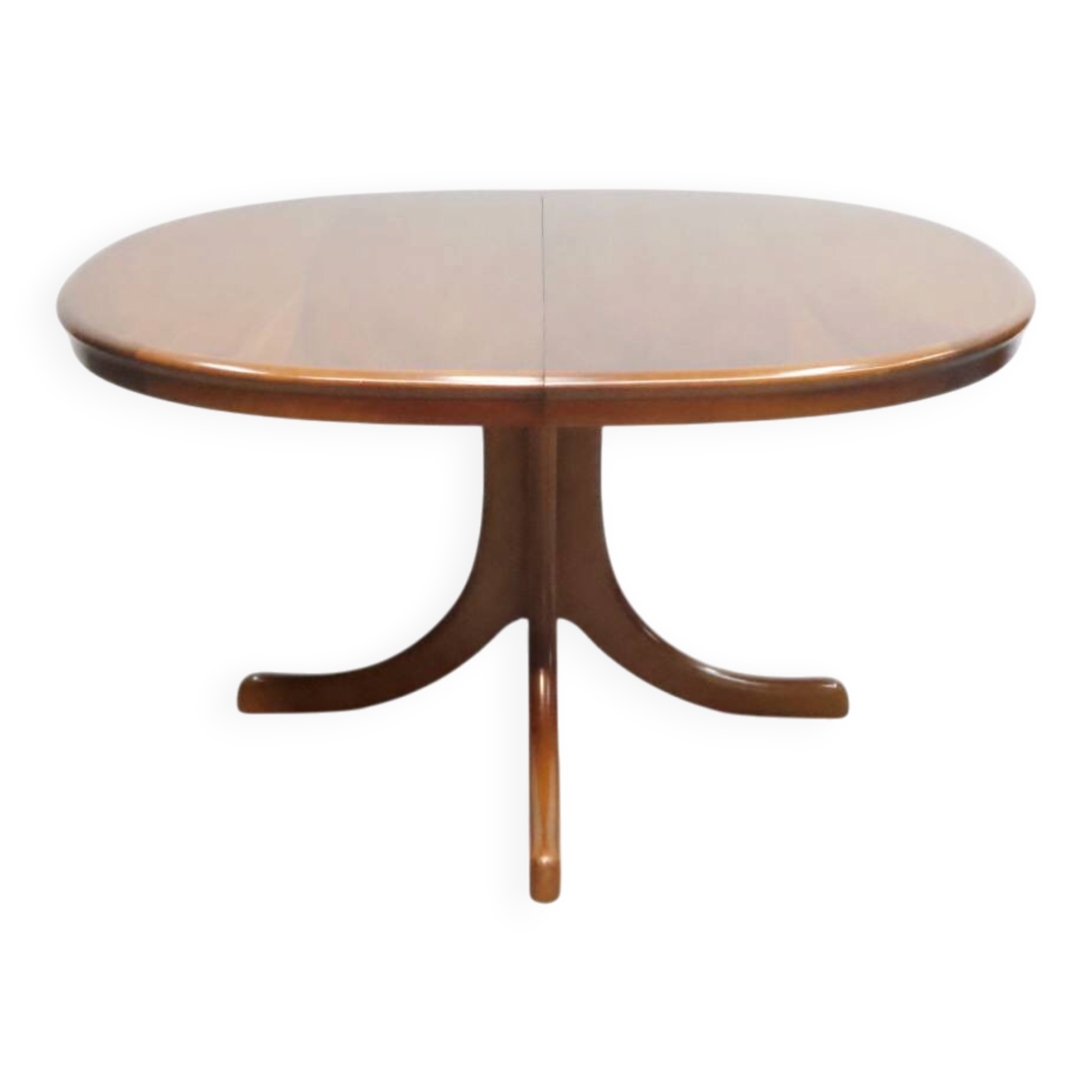 eettafel Lubke notenhout verlengbaar ovaal