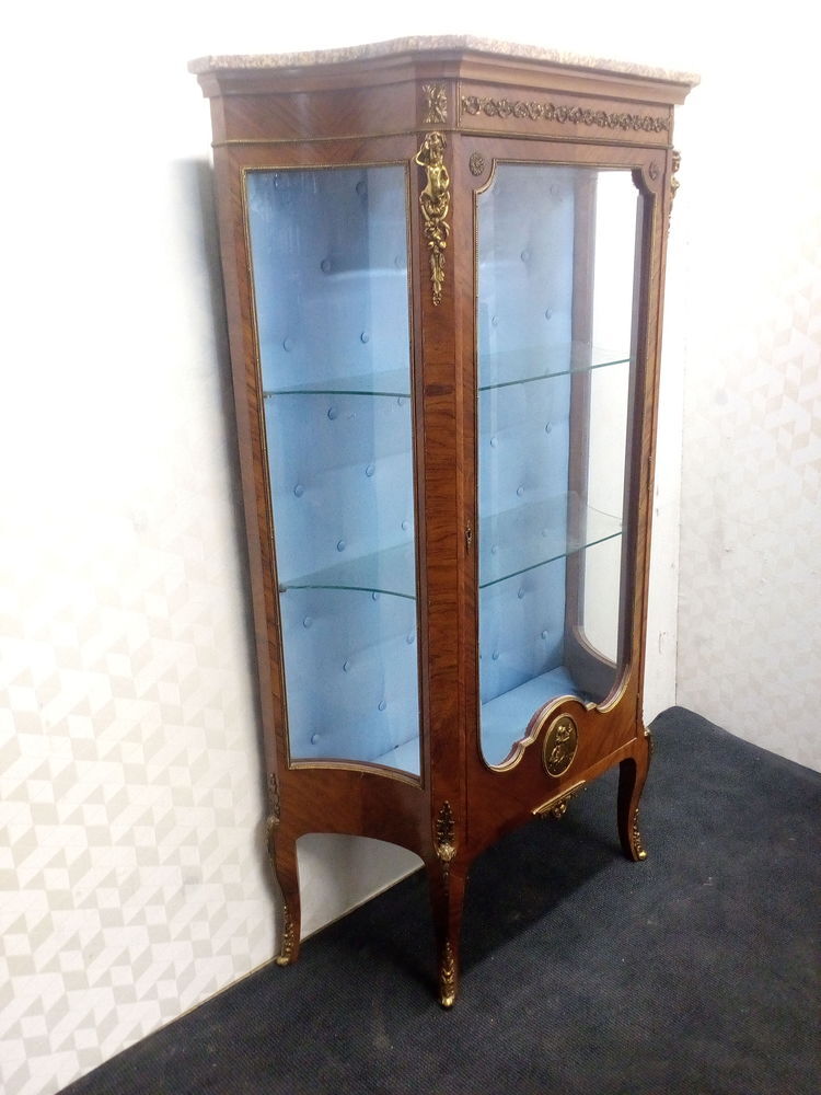 Louis XV style showcase