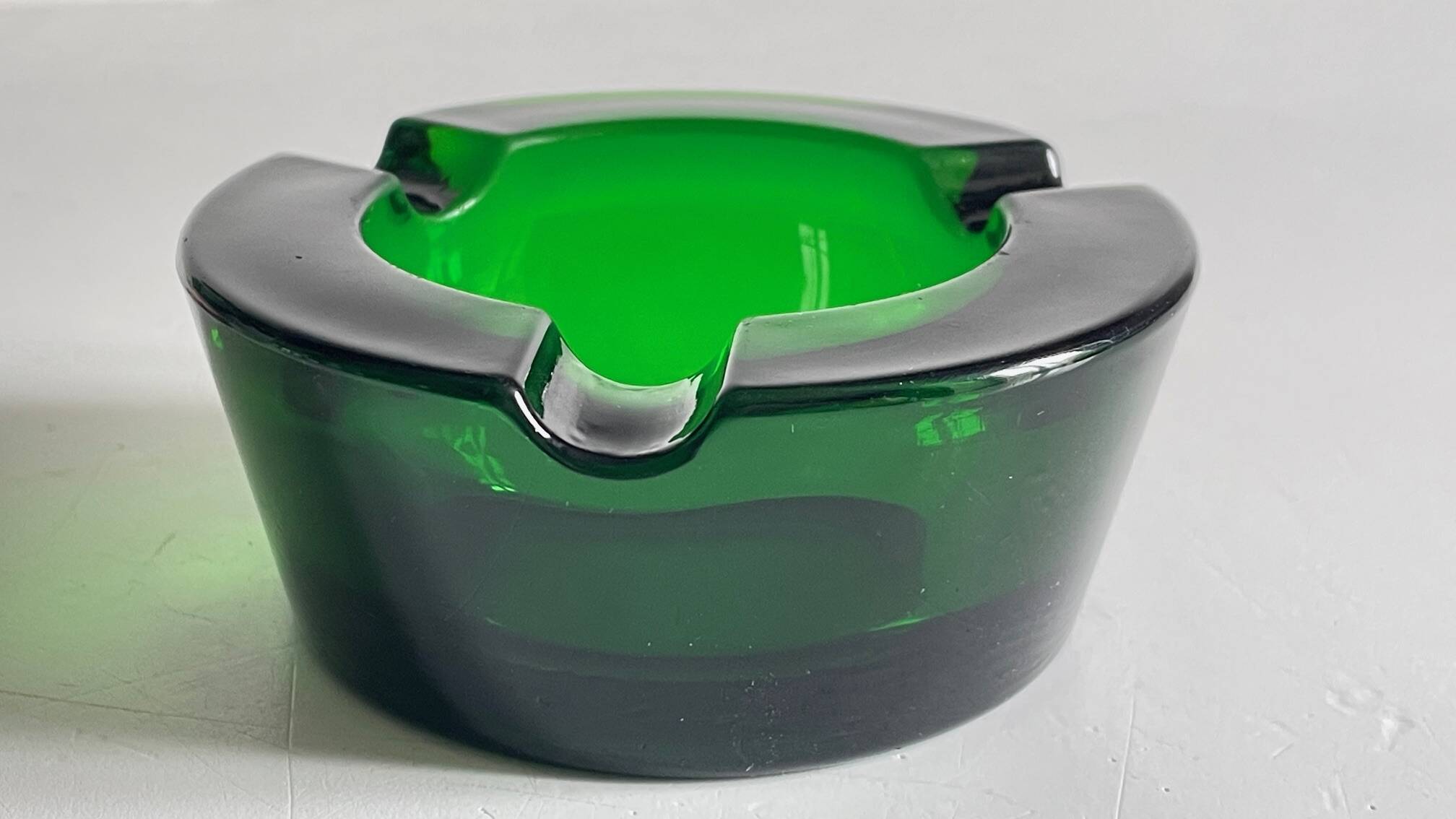 ASH TRAY Green Glass Vintage
