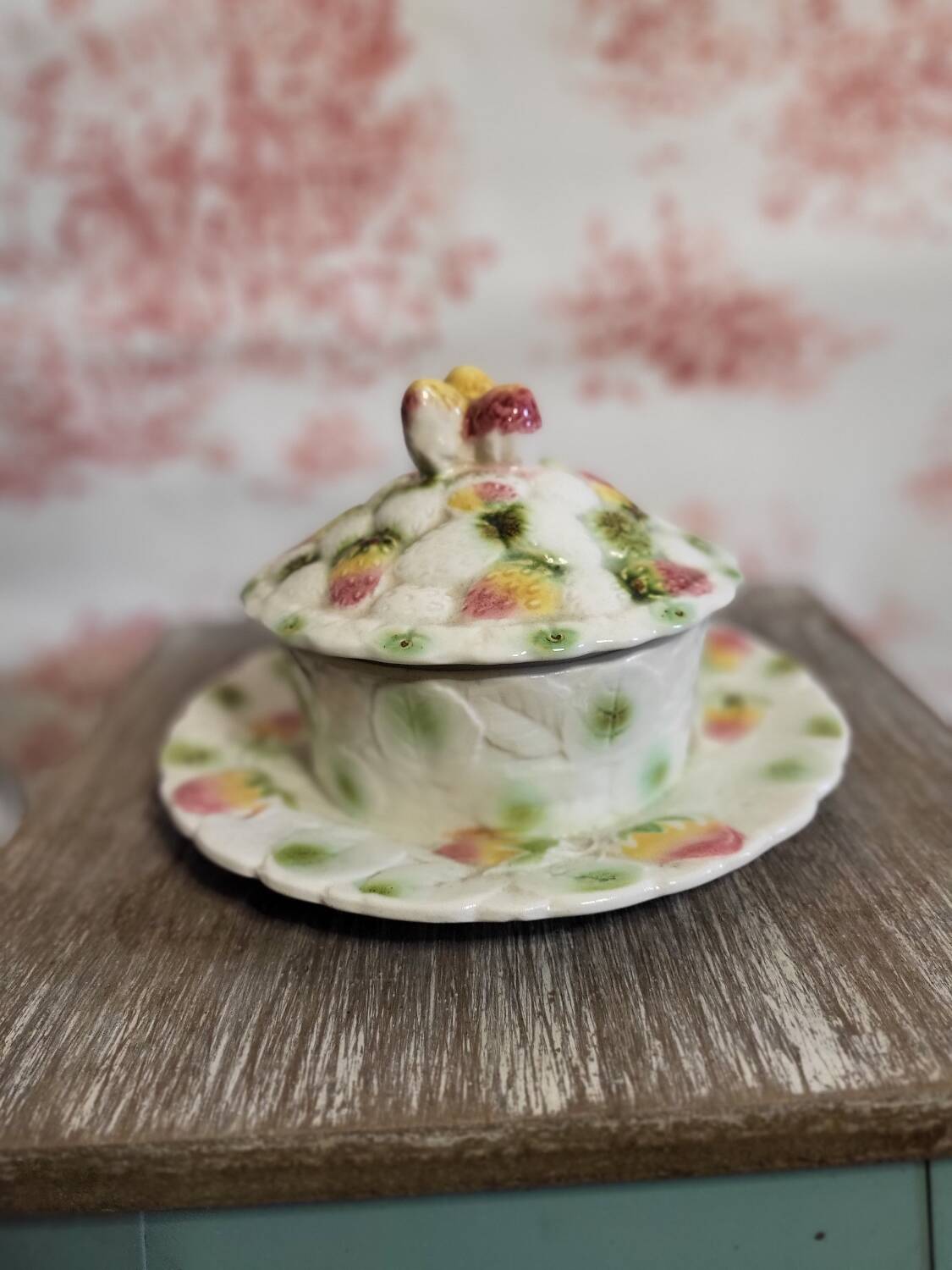 Strawberry jam maker