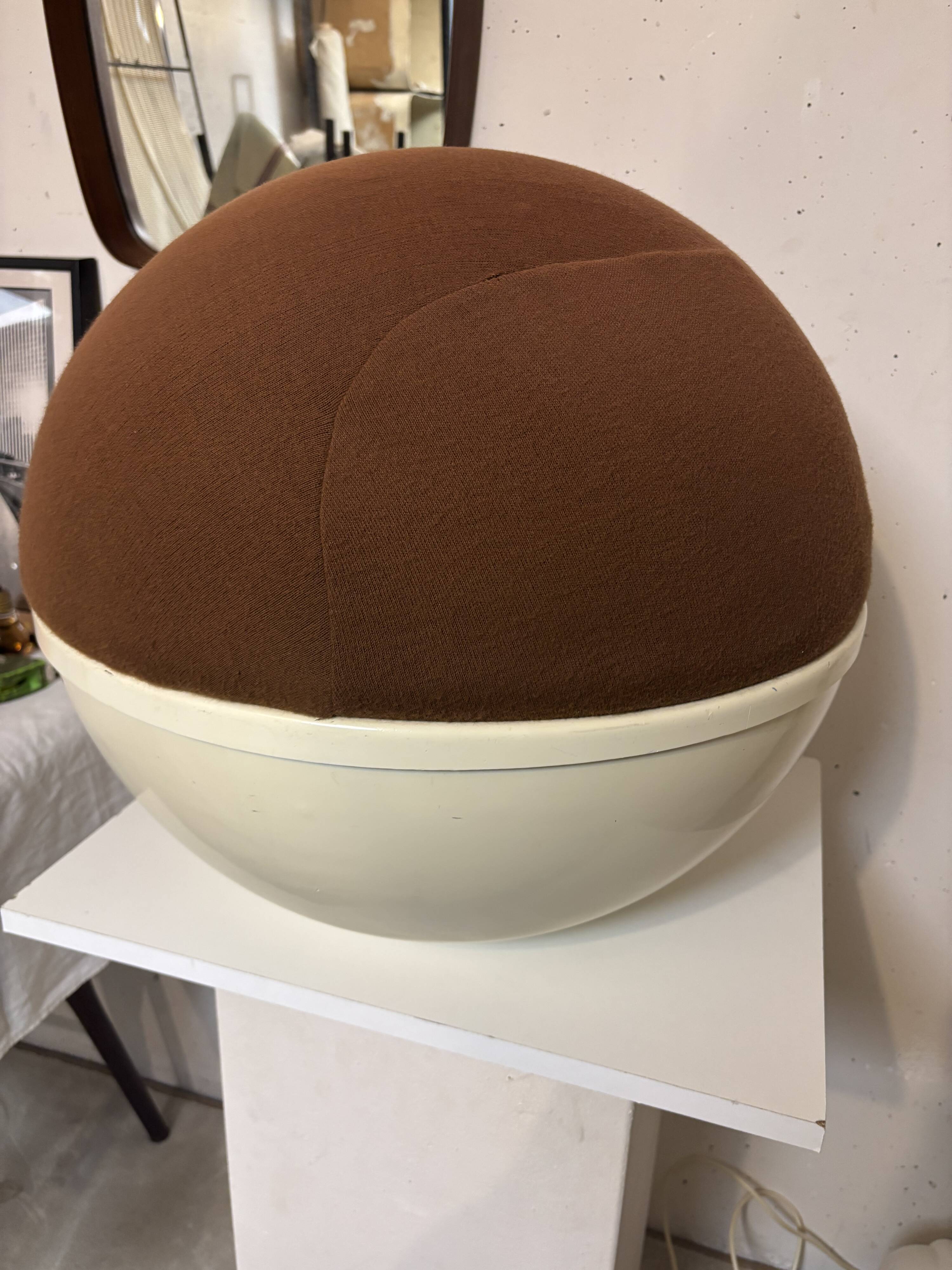 “Ball” booster seat, ResaÏ 1970