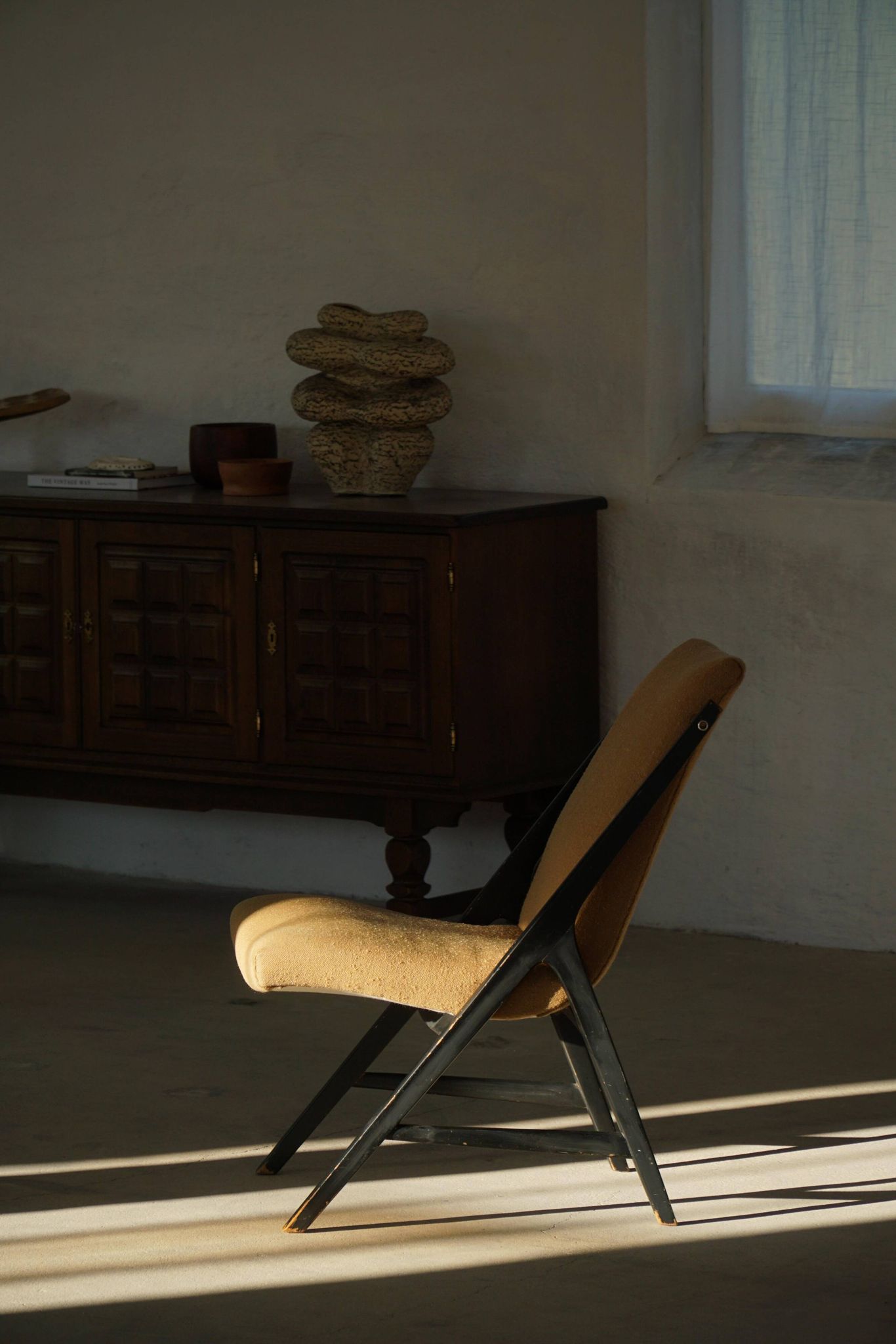 Pair of armchairs from the 50s-60s in boucle, mid-century Swedish design.