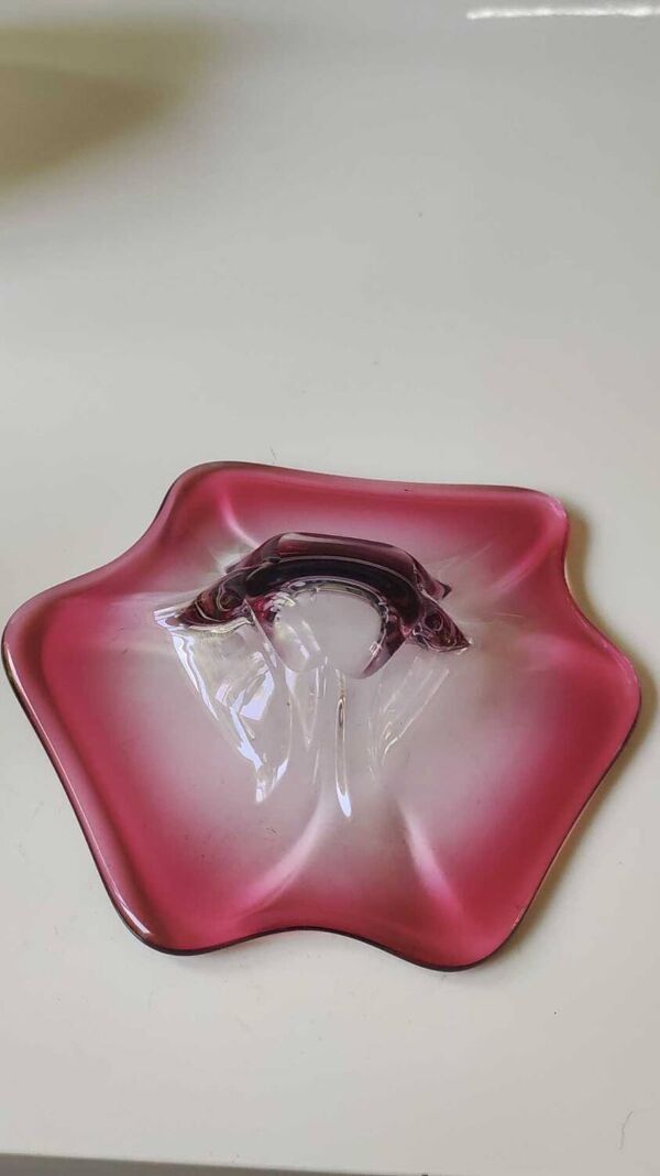 Vide poche forme florale libre. Aux tons roses. Style Murano. Diam 24 cm