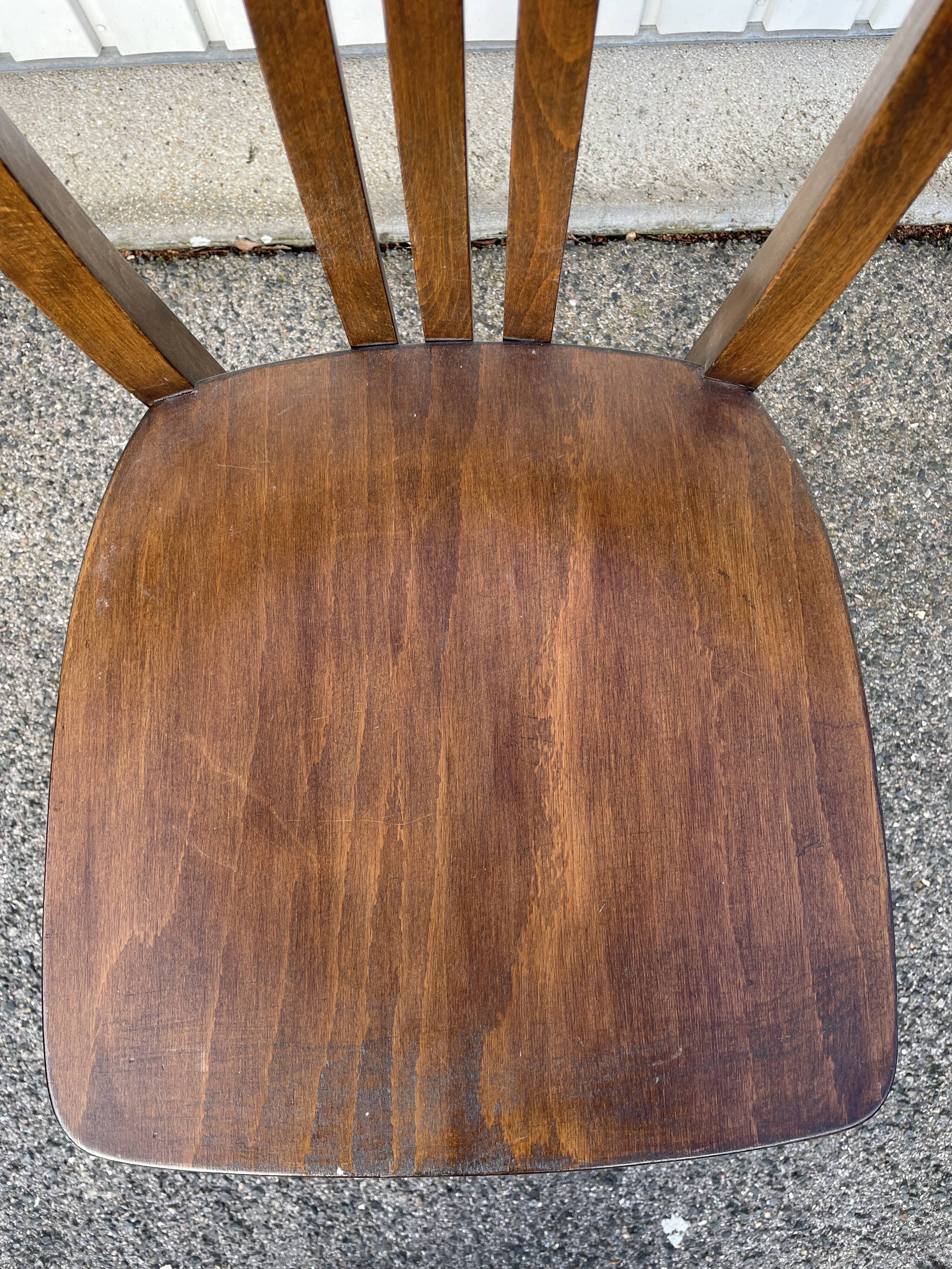 Curved wooden bistro chair Luterma 1950