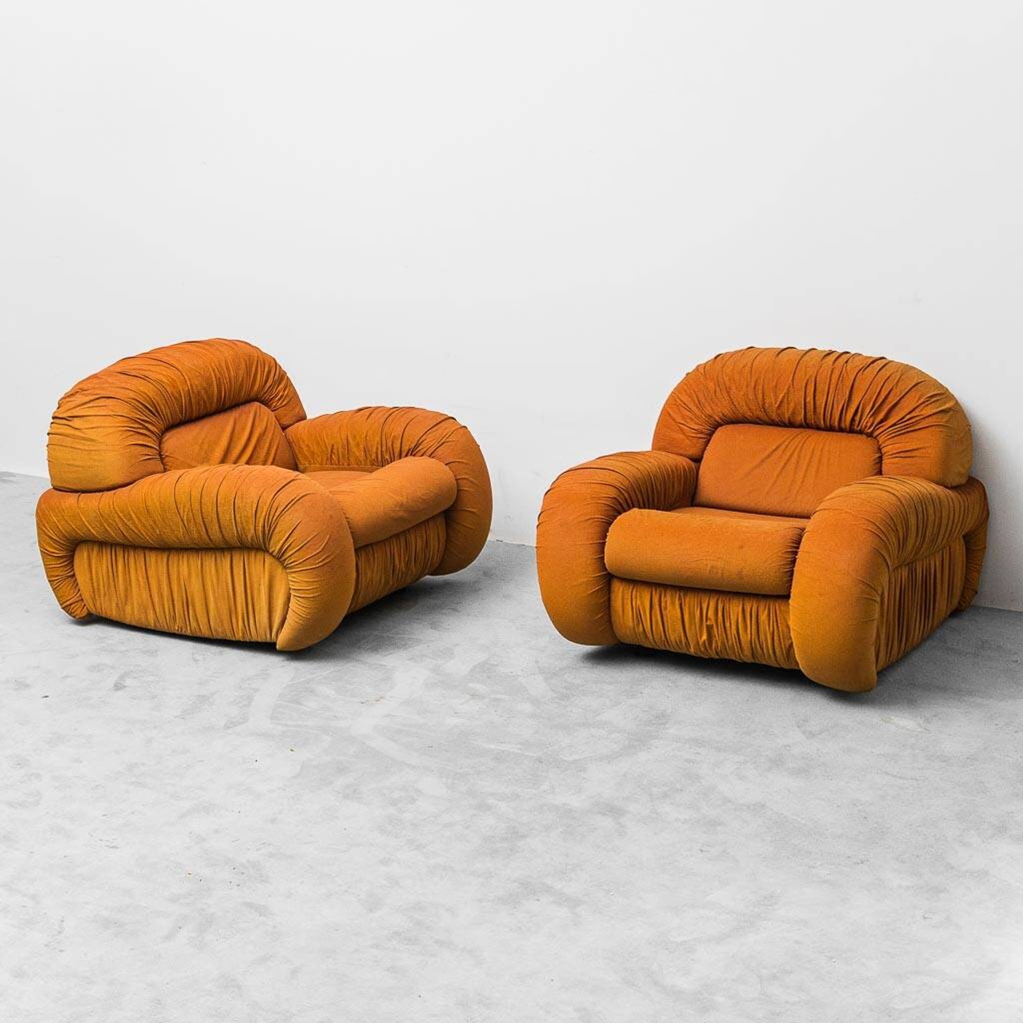 Pair of fabric armchairs Califfo Beka model 1970s vintage modernism