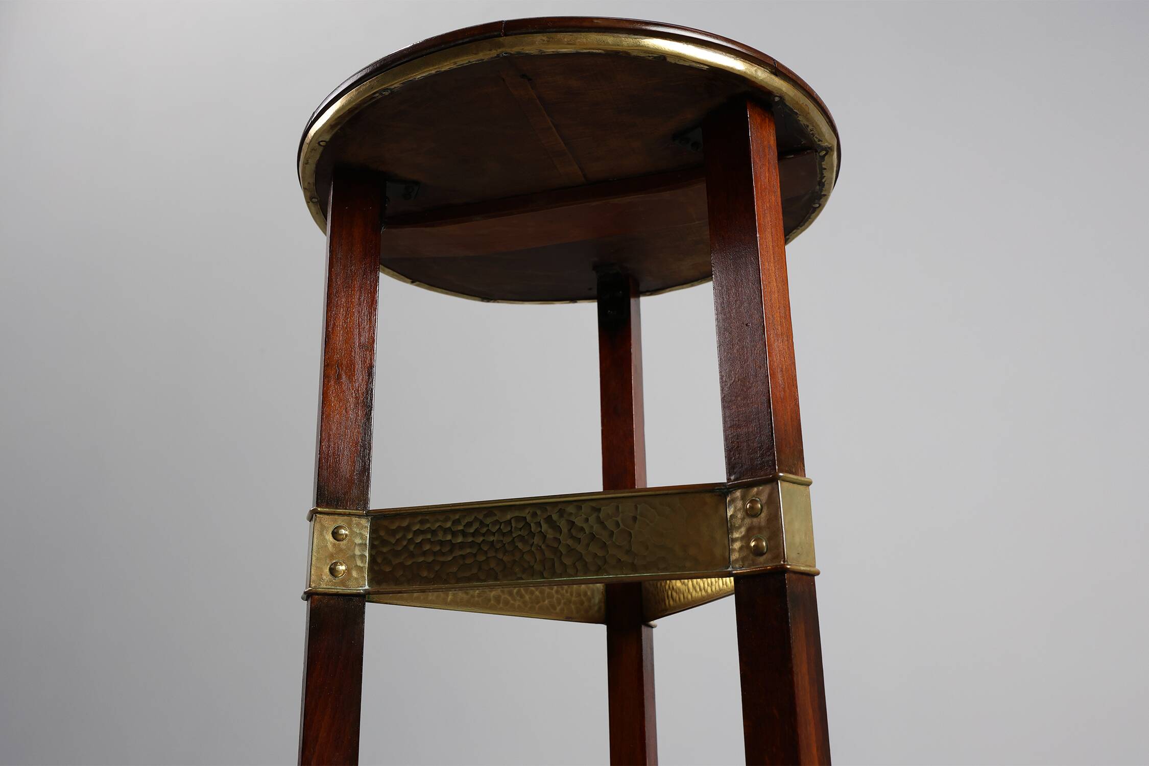 Art Nouveau Pedestal in wood and brass, Belgium, ca. 1910