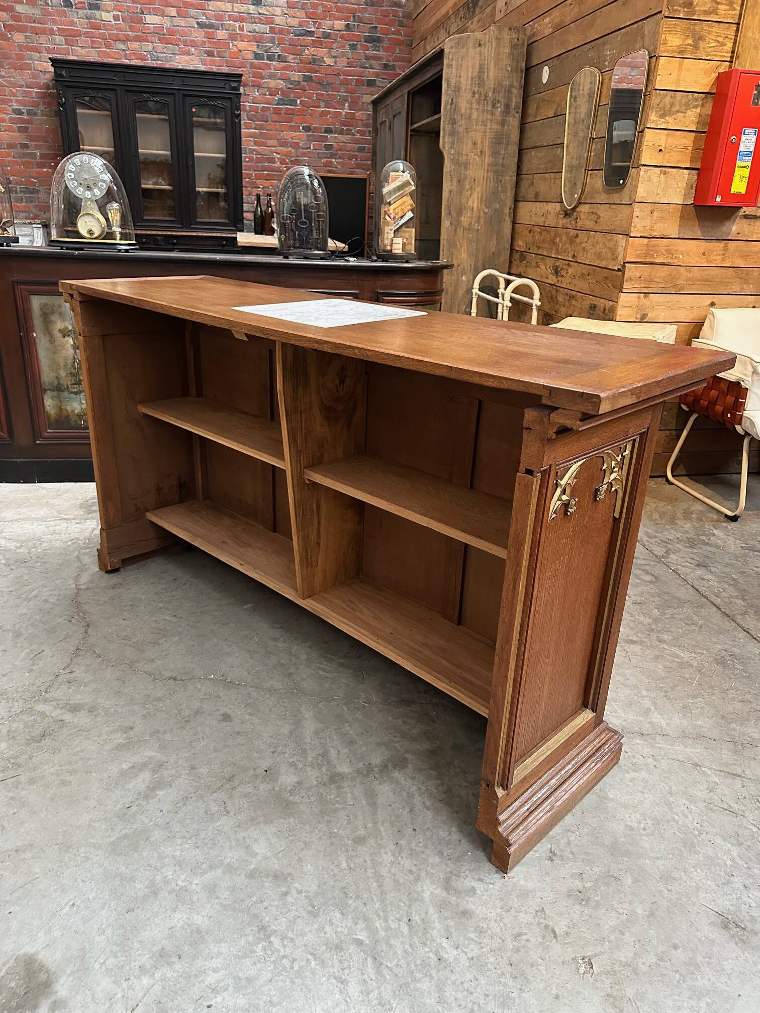 Oak countertop, early 20th century