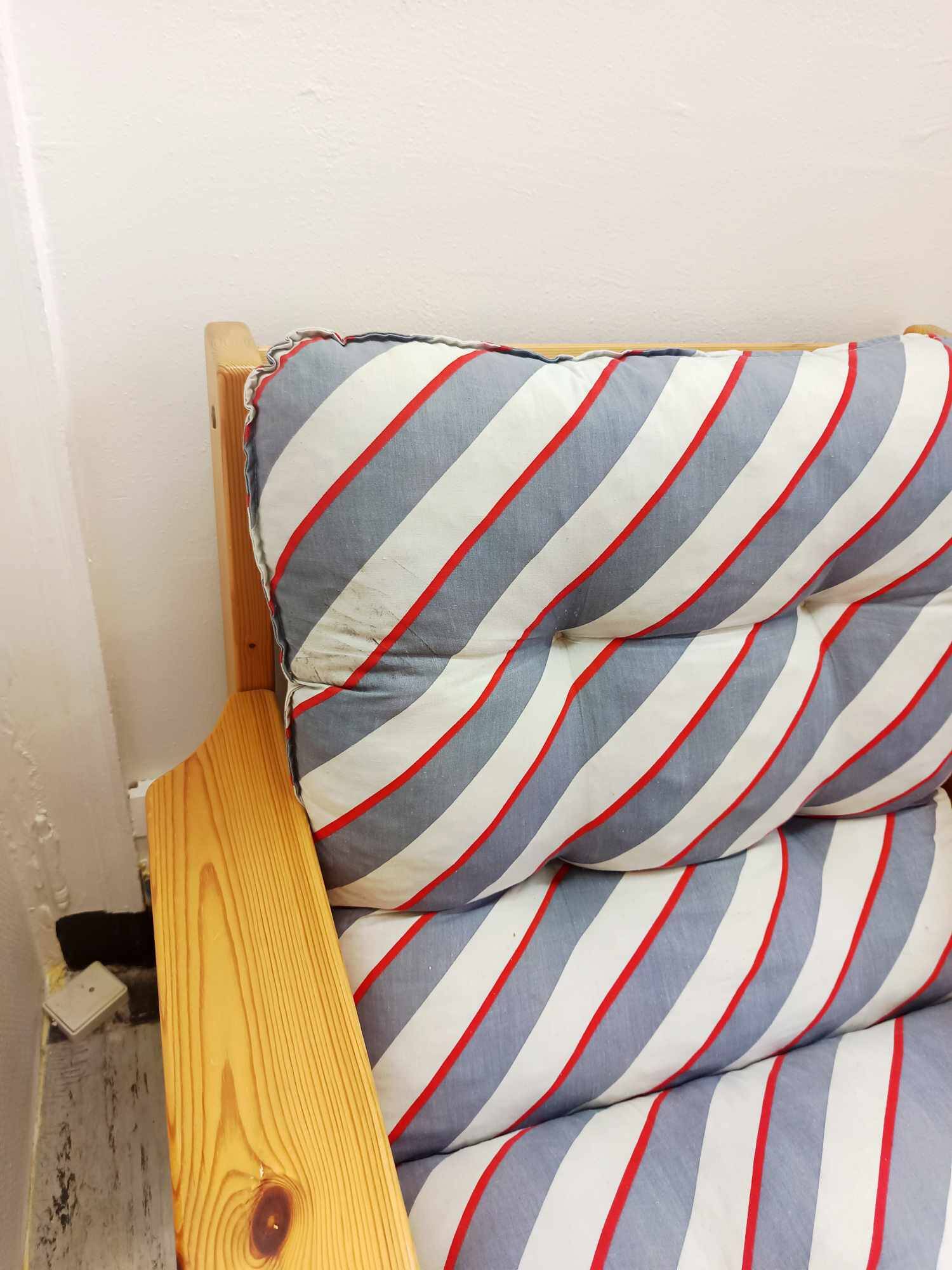 Scandinavian armchair in solid pine 1970