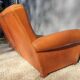 Sofa club leather 3 places buttoned back finish studded and velvet