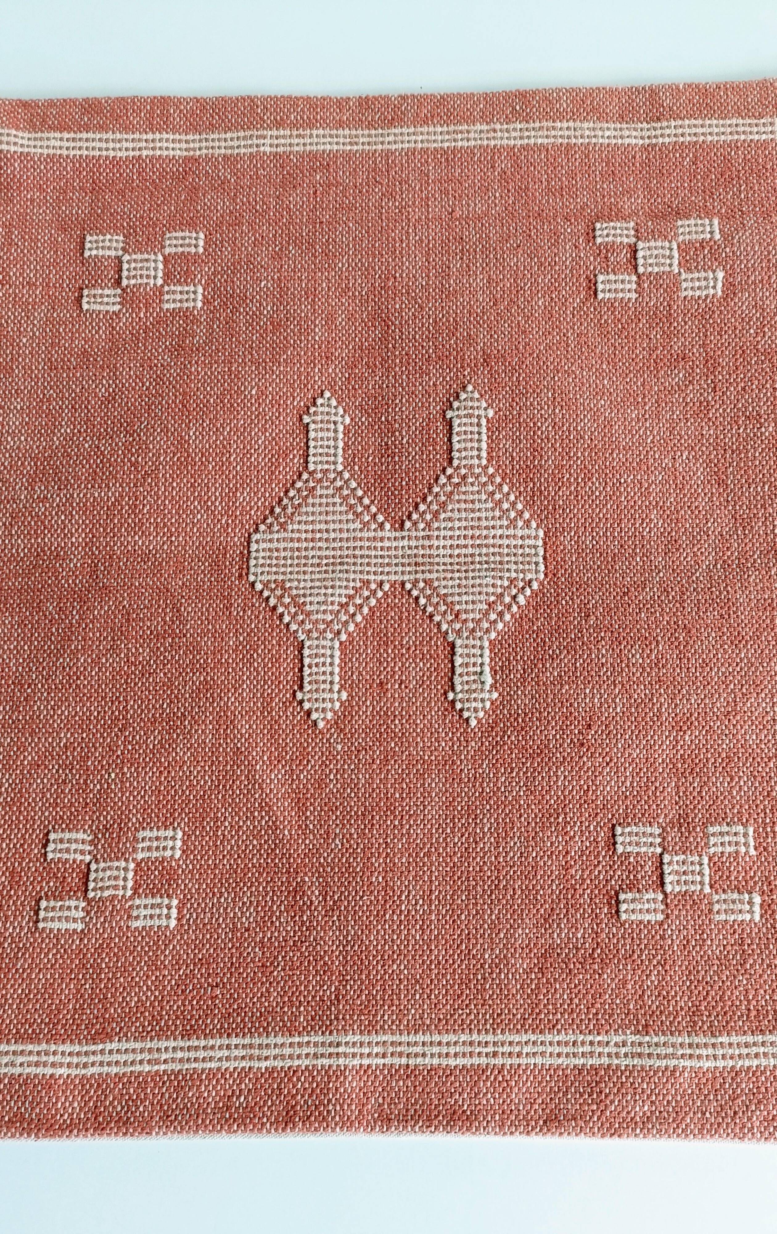 Coussin en lin marocain fait à la main, rose et crème, style mauresque, neuf