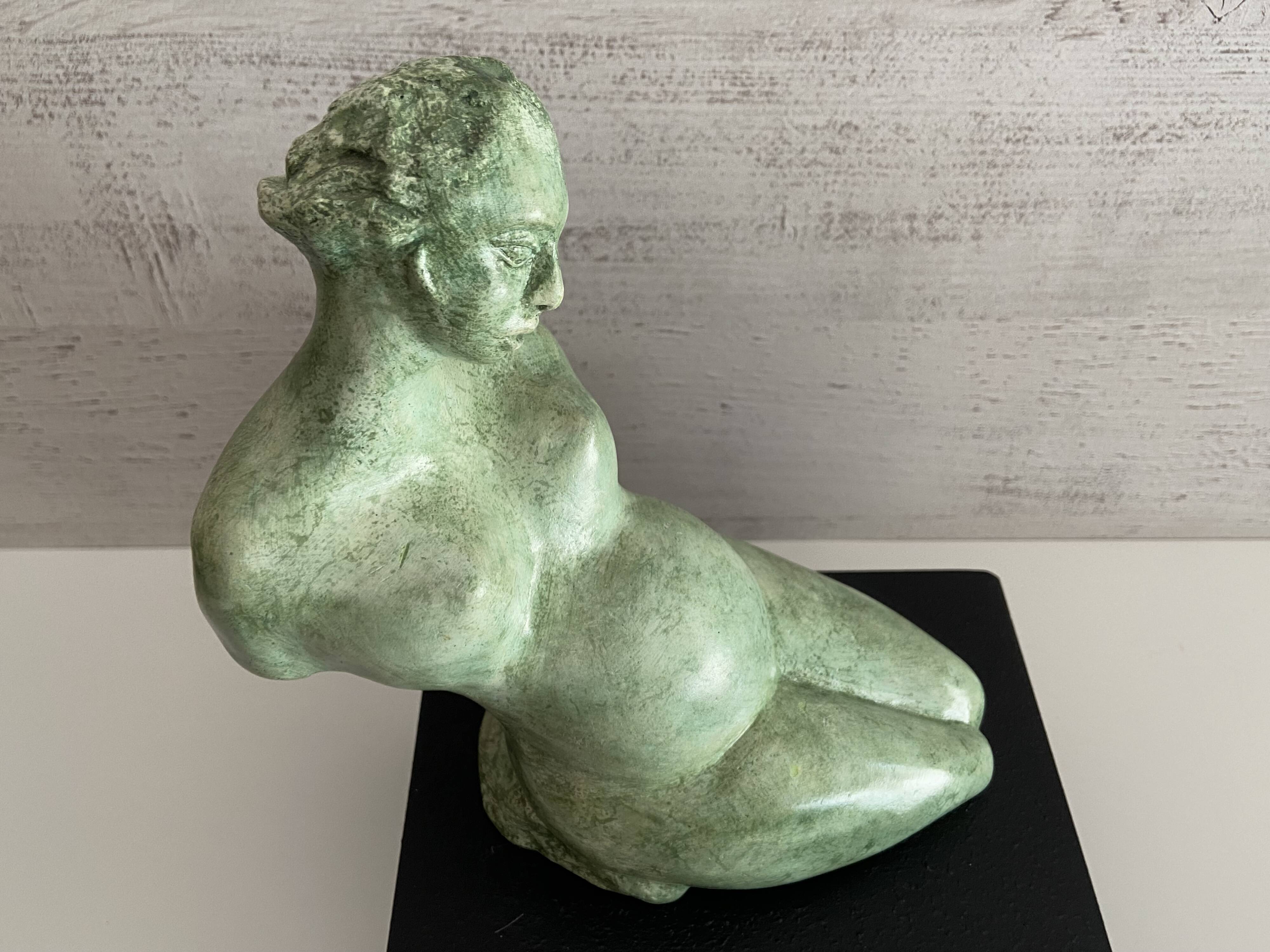Contemporary & Atypical Design Sculpture Statue Figure Hard Plaster Art Deco