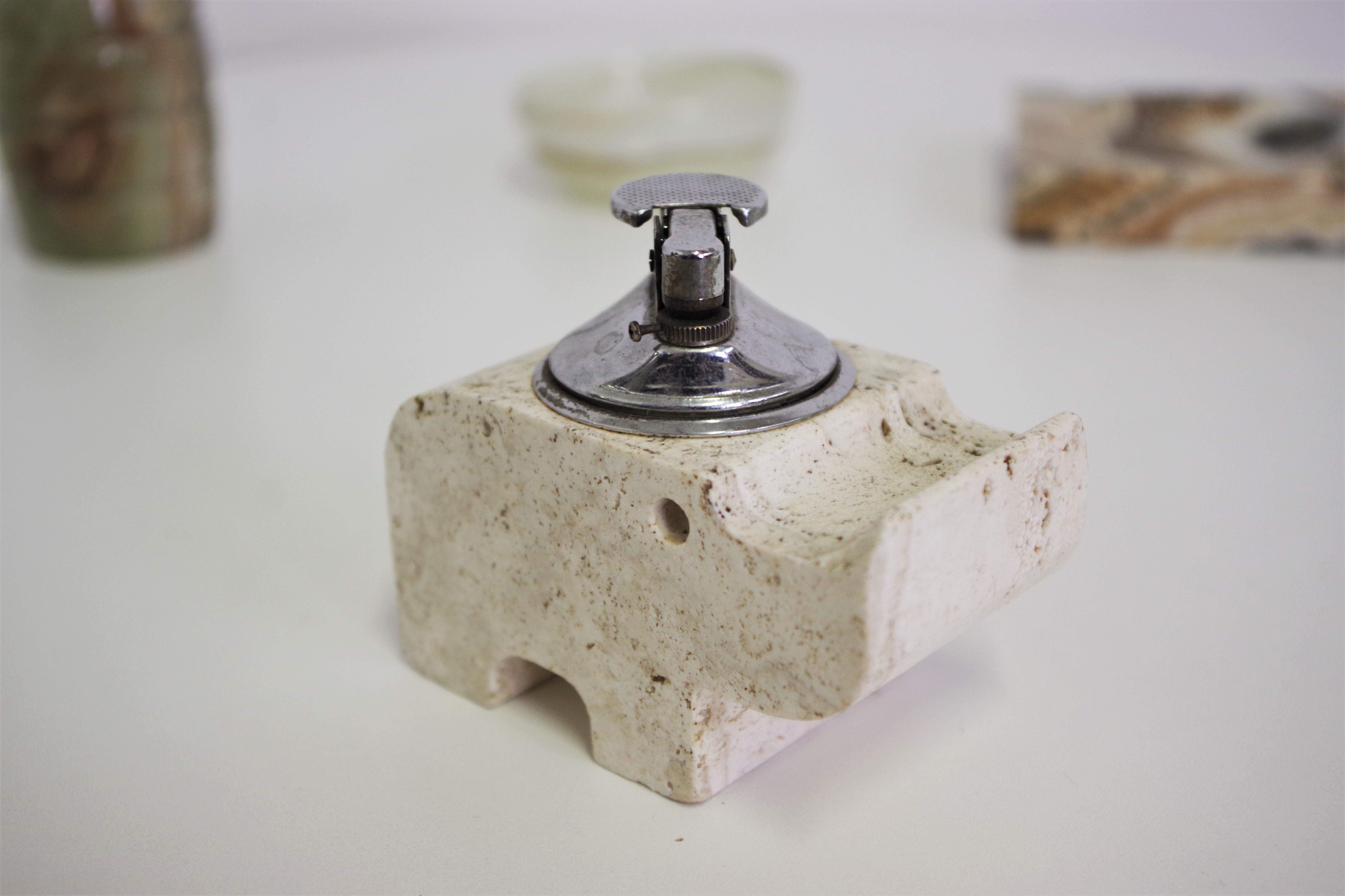 Smoking accessories in marble and onyx, 1970s, lot of 4