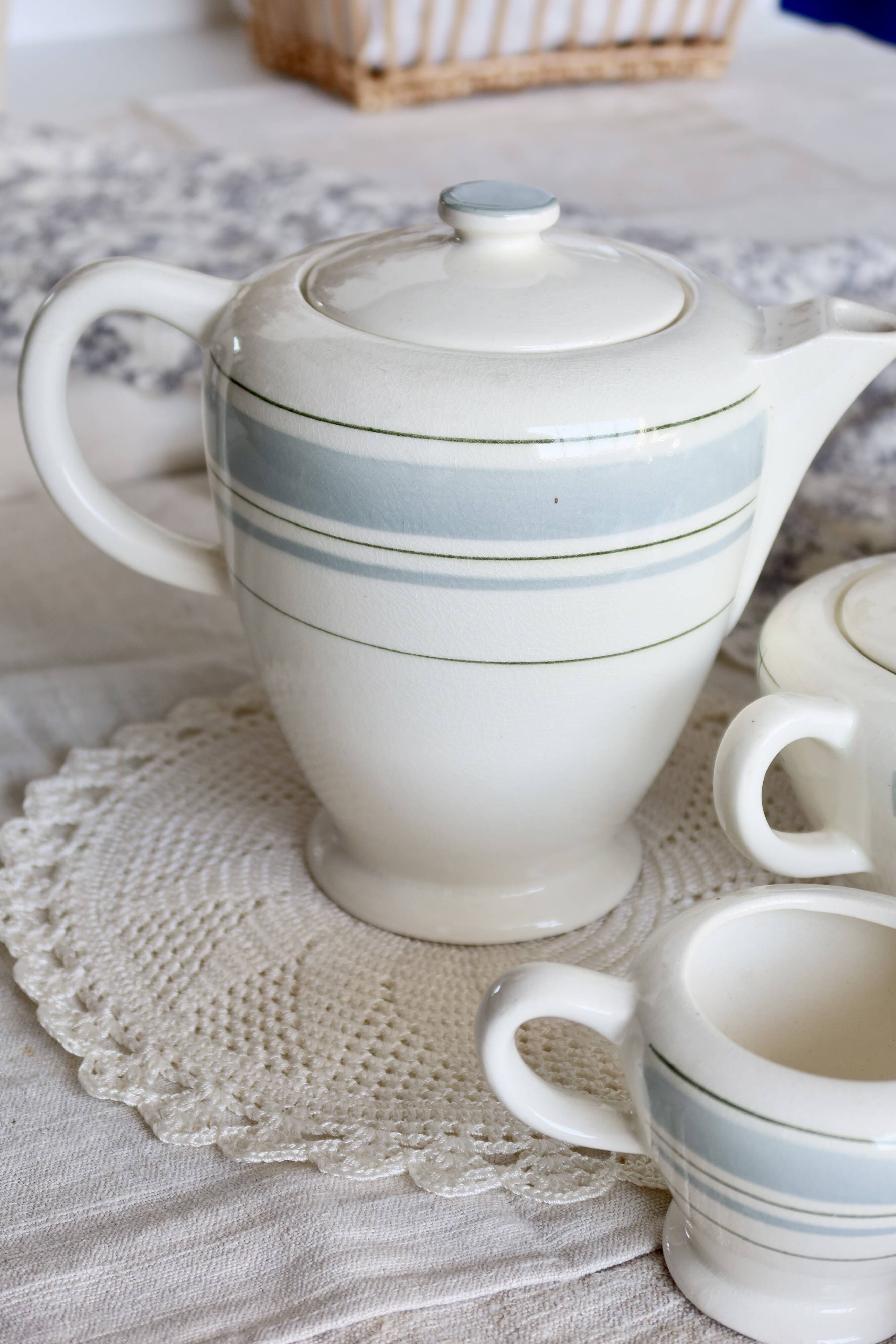 Vintage 10-person coffee set with Salins earthenware and geometric design