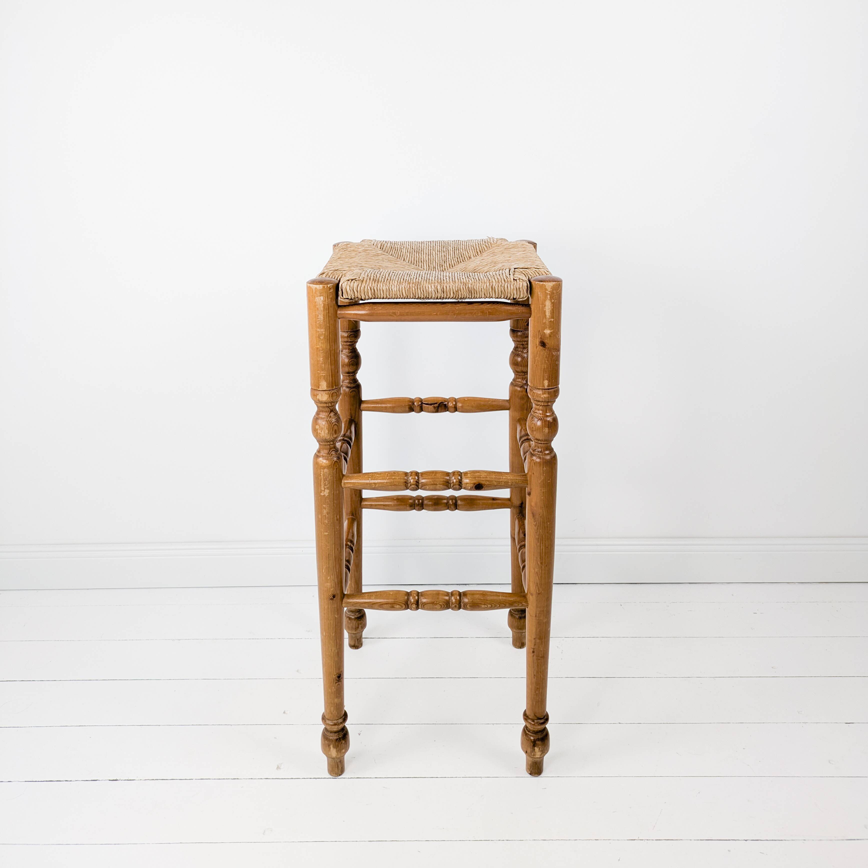 Tabouret de bar Mid Century Tabouret rustique Vintage Jonc tressé Jonc Tabo
