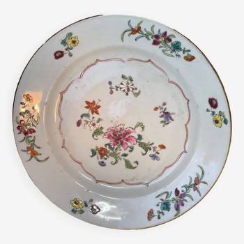 Assiette en porcelaine compagnie des Indes