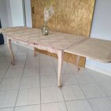 Renovated solid oak extendable table