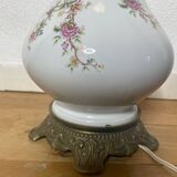 Ancienne lampe à pétrole éclectrifié Napoleon 3 globe en opaline