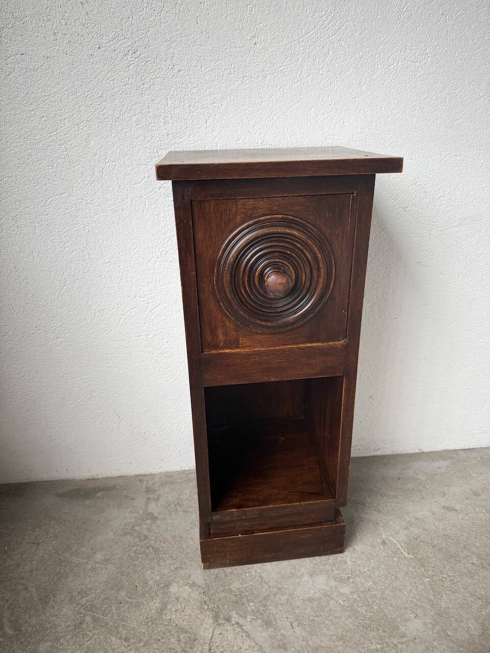 Dudouyt bedside table, oak, 1940.
