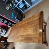 Big Cherry country table