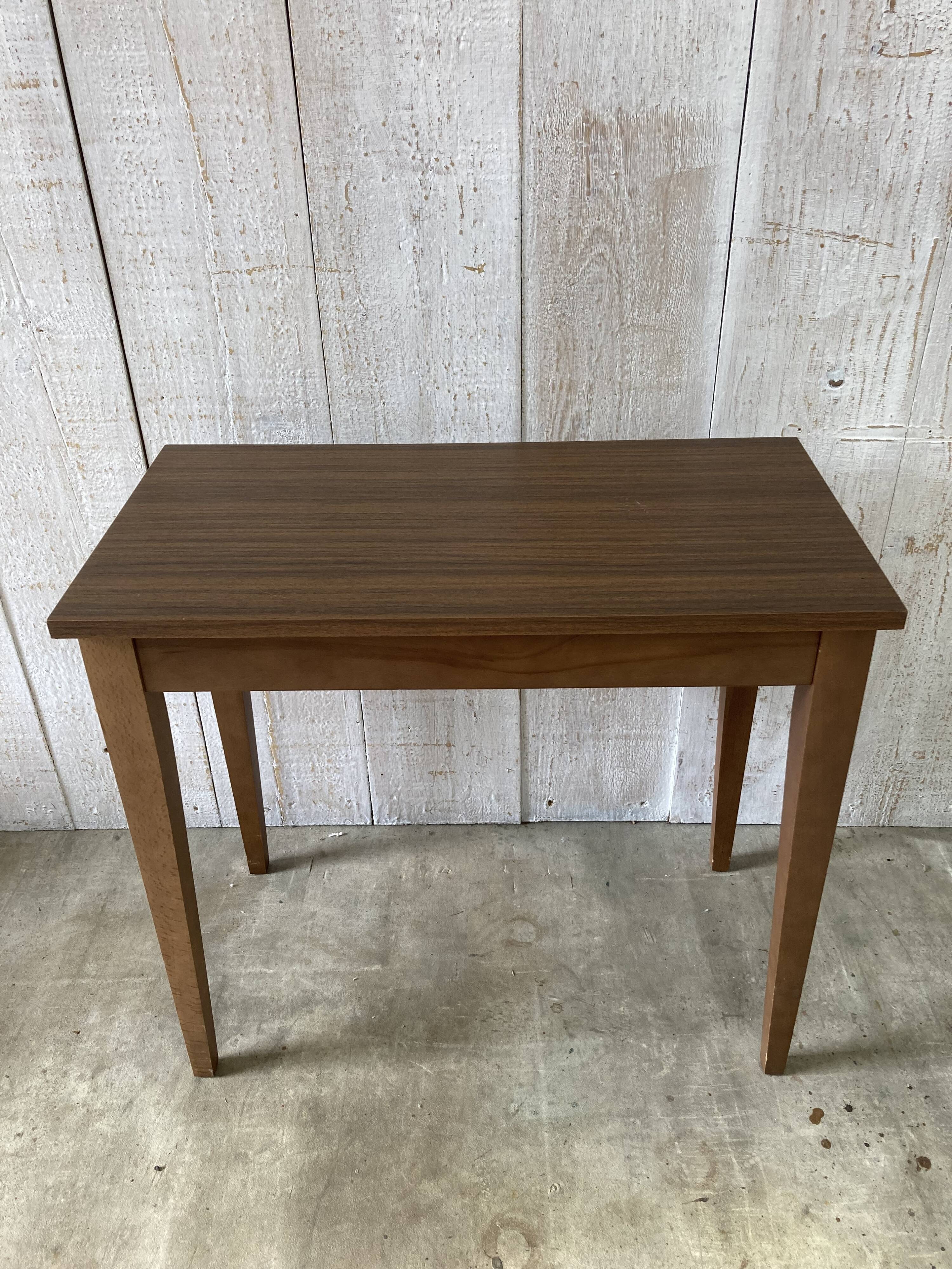 Vintage pedestal table