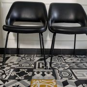 Pair of vintage 1970s armchairs/chairs in Italian Saarinen style.