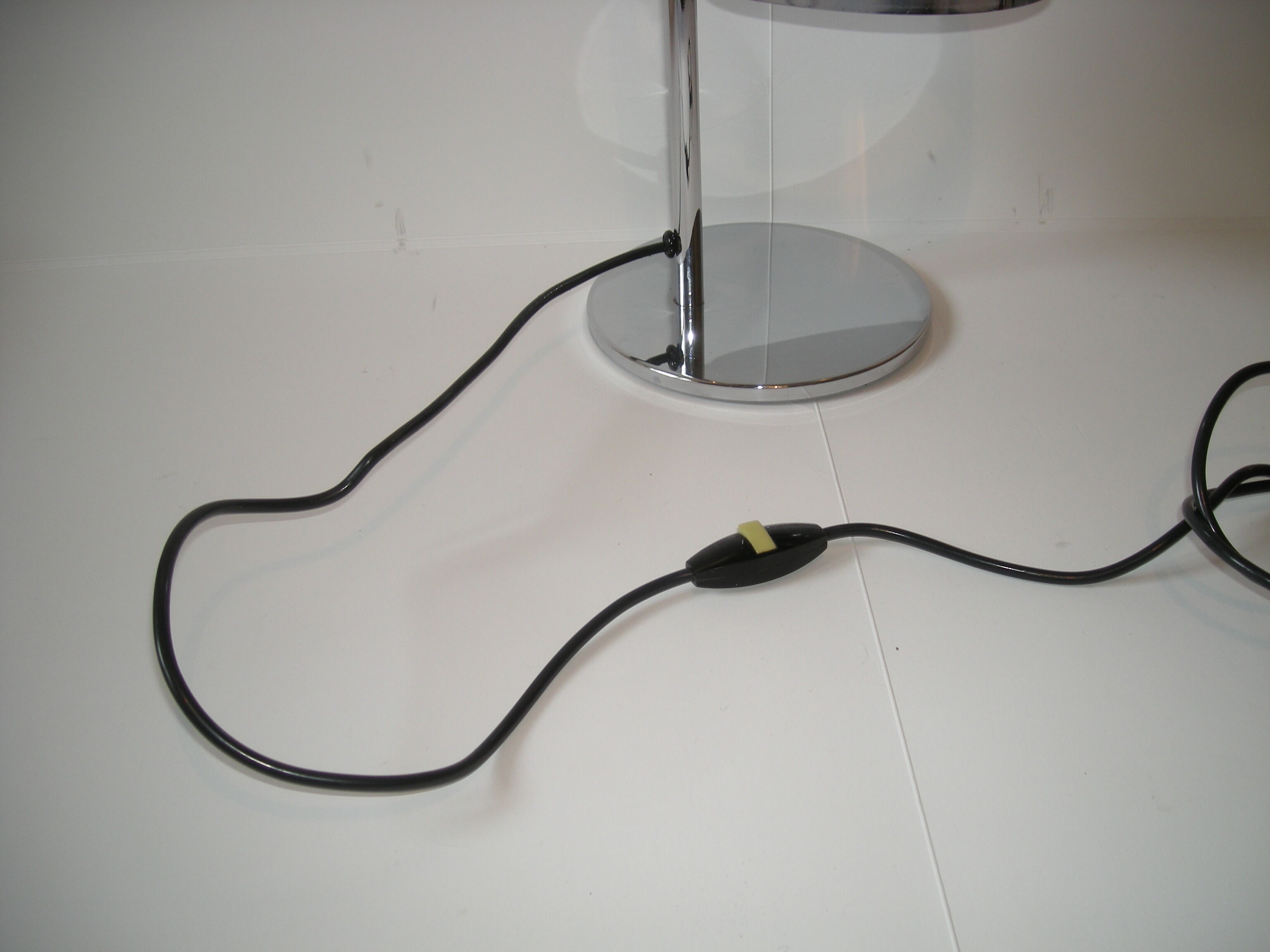 Stainless steel lamp of the 60s - 70s