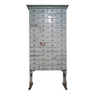 Meuble de métier à tiroirs