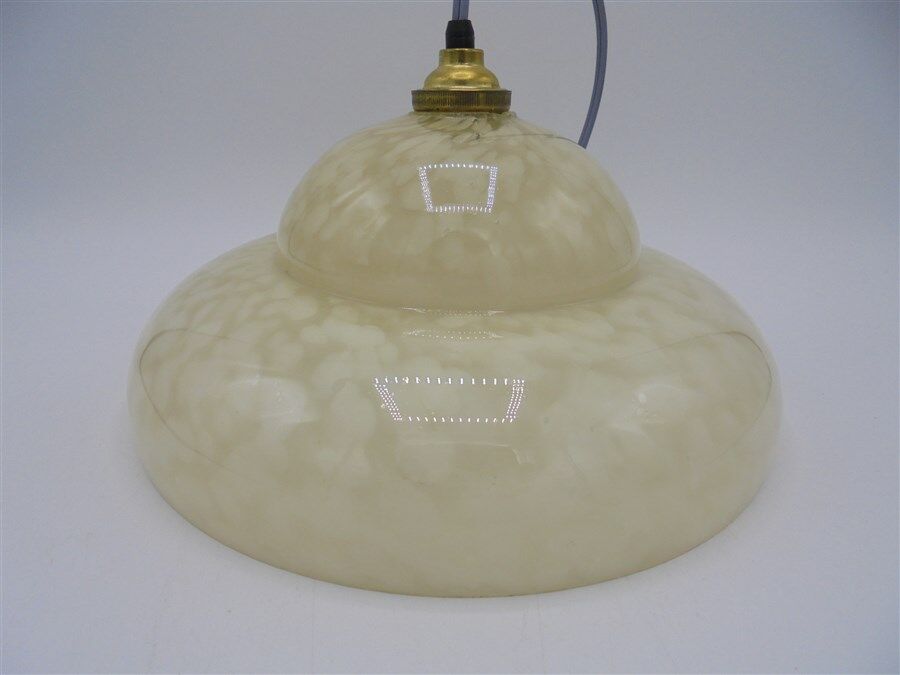 Speckled glass suspension