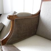 Two-seater canapé in Restoration / Louis-Philippe style – Reupholstered by an artisan.