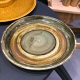 Plate presentation or flat glazed stoneware spiral pattern