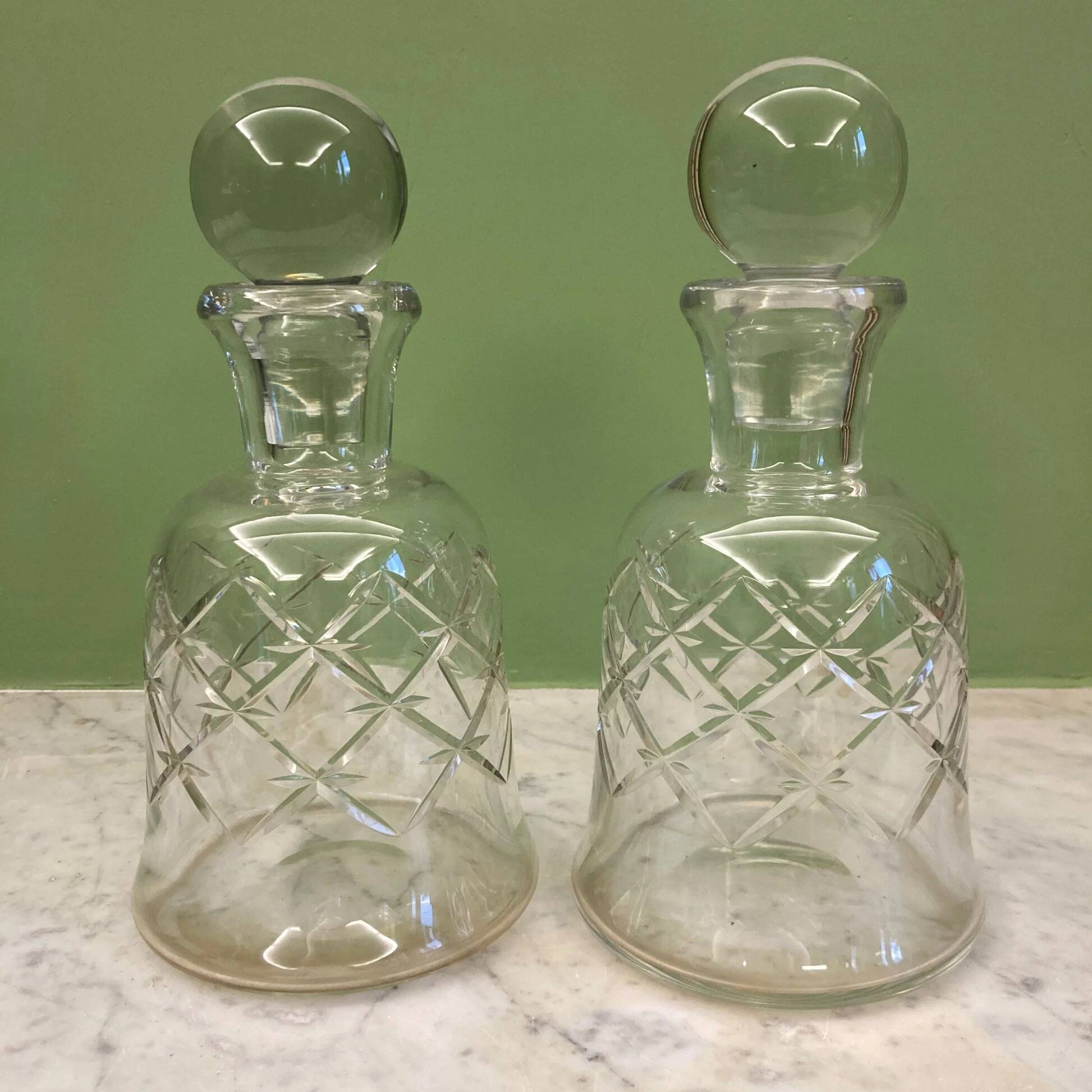 Baccarat beautiful pair of cut crystal carafes with crossed bevels | decanter