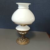 Opaline kerosene lamp
