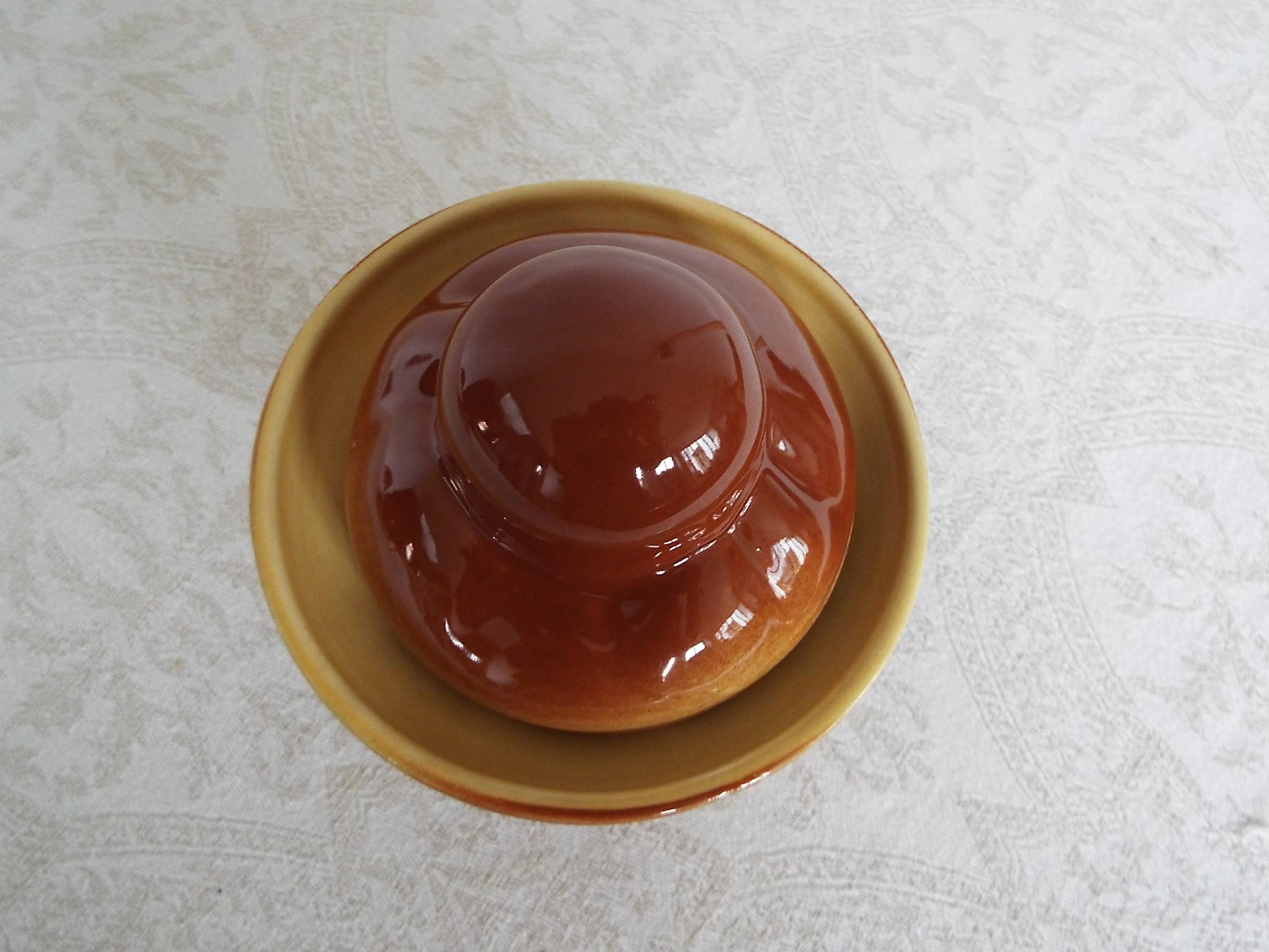 3 ceramic nesting pots