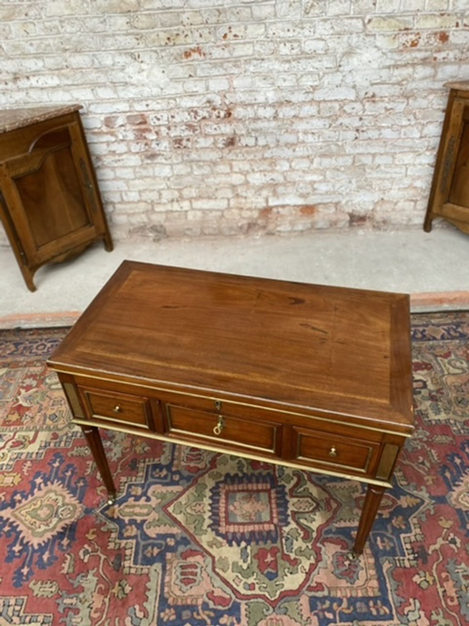 Mahogany dressing table for men stamped Roussens J. I Louis XVI period, 18th century
