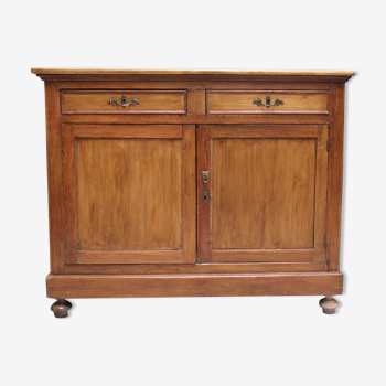 Oak farmhouse furniture, XIX